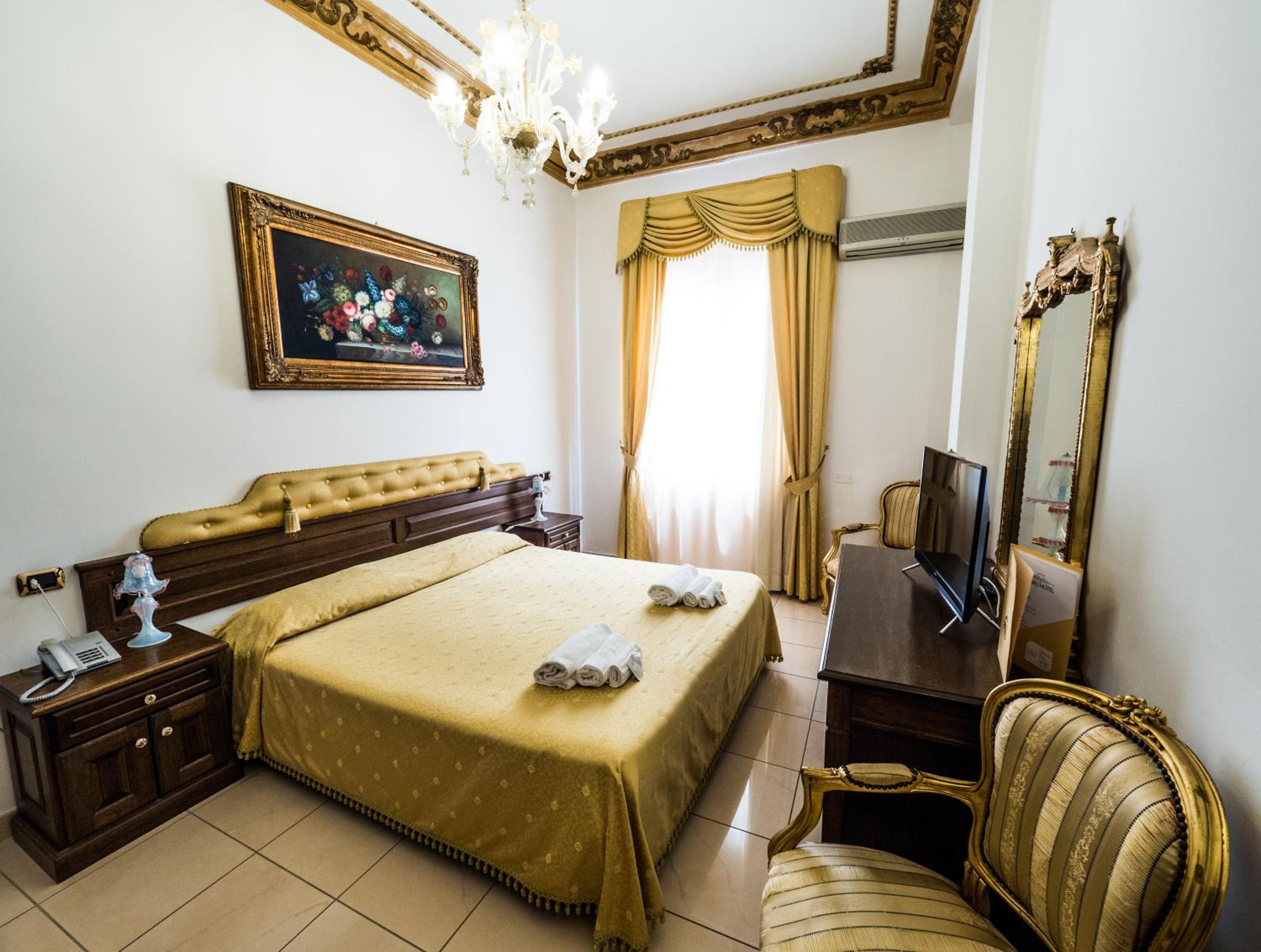 Double Room photo 3
