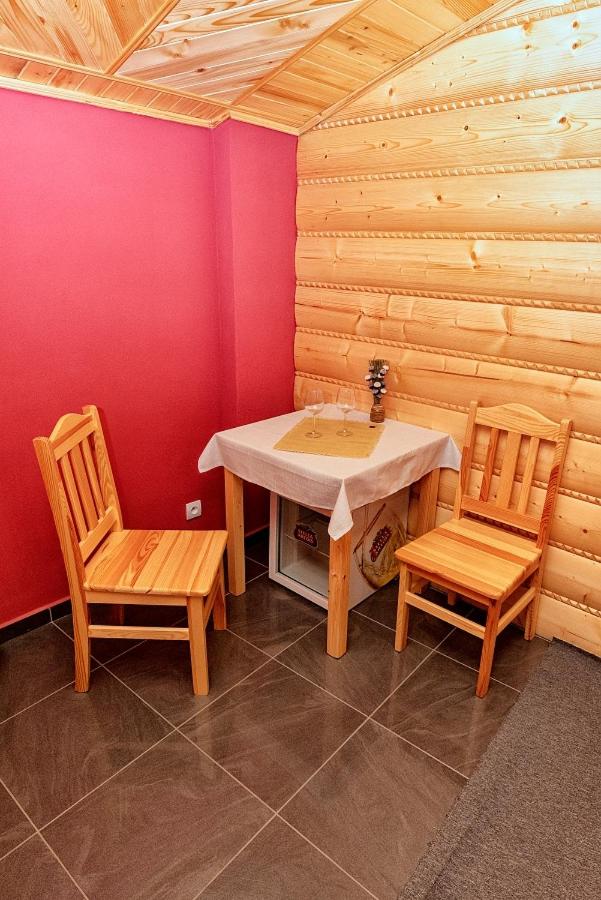 Comfort Triple Room with Shower - Photo 7