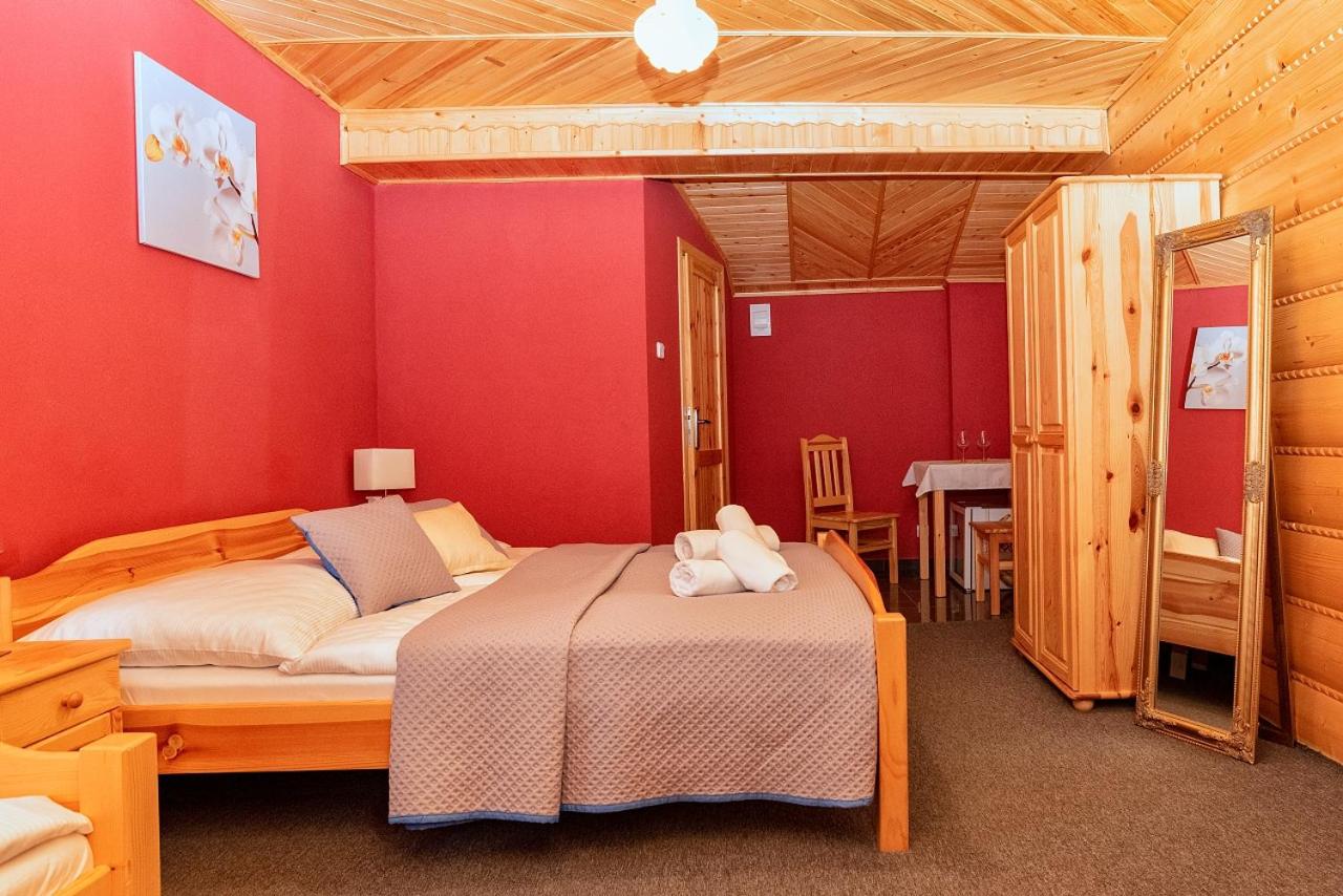 Comfort Triple Room with Shower - Photo 1