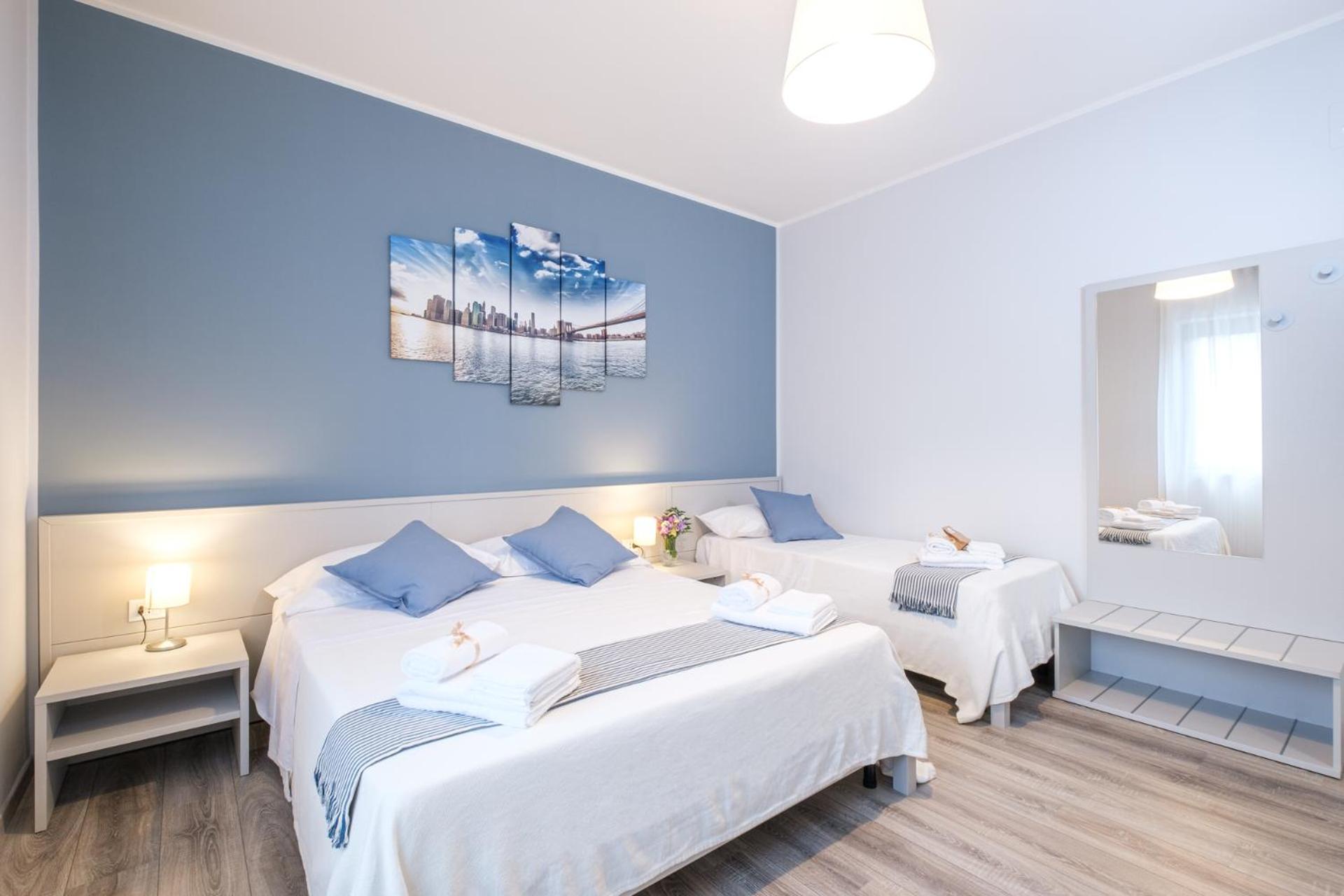 Luxury Triple Room