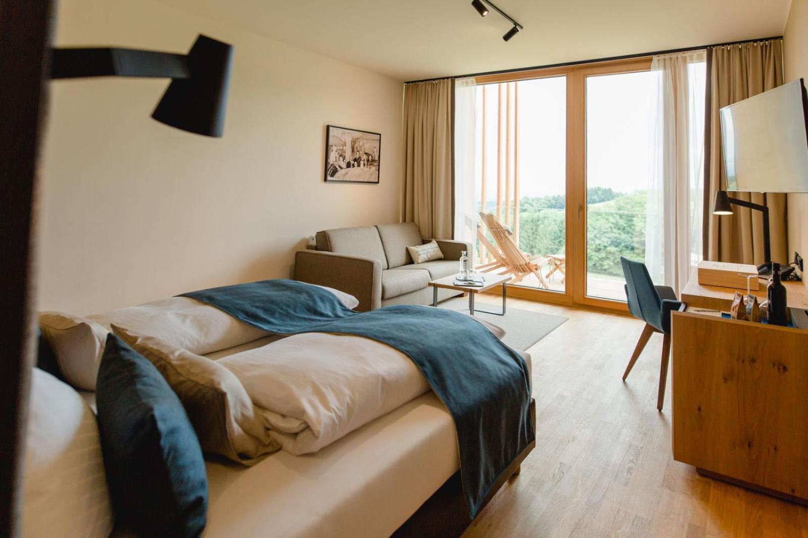 Deluxe Double Room - Photo 1