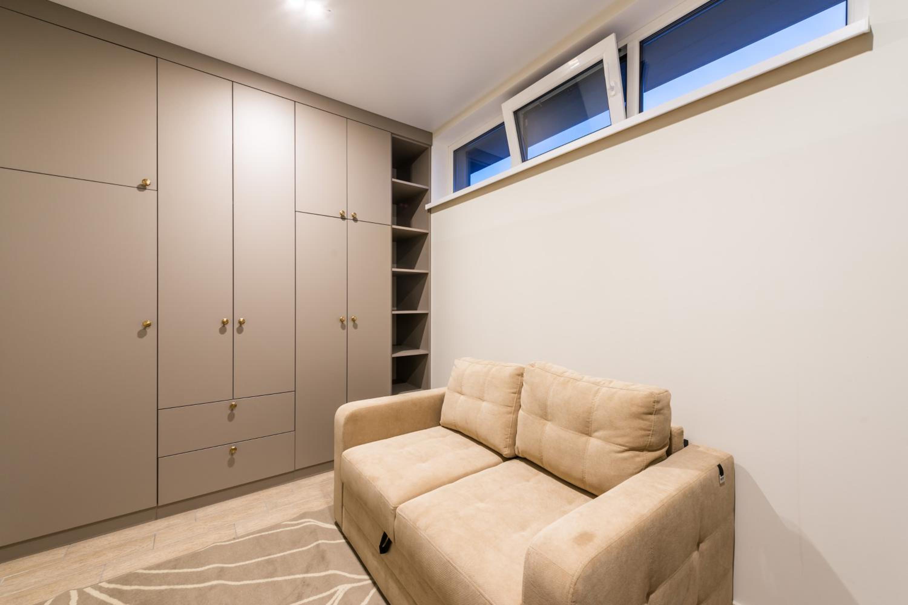 Two-Bedroom House photo 2
