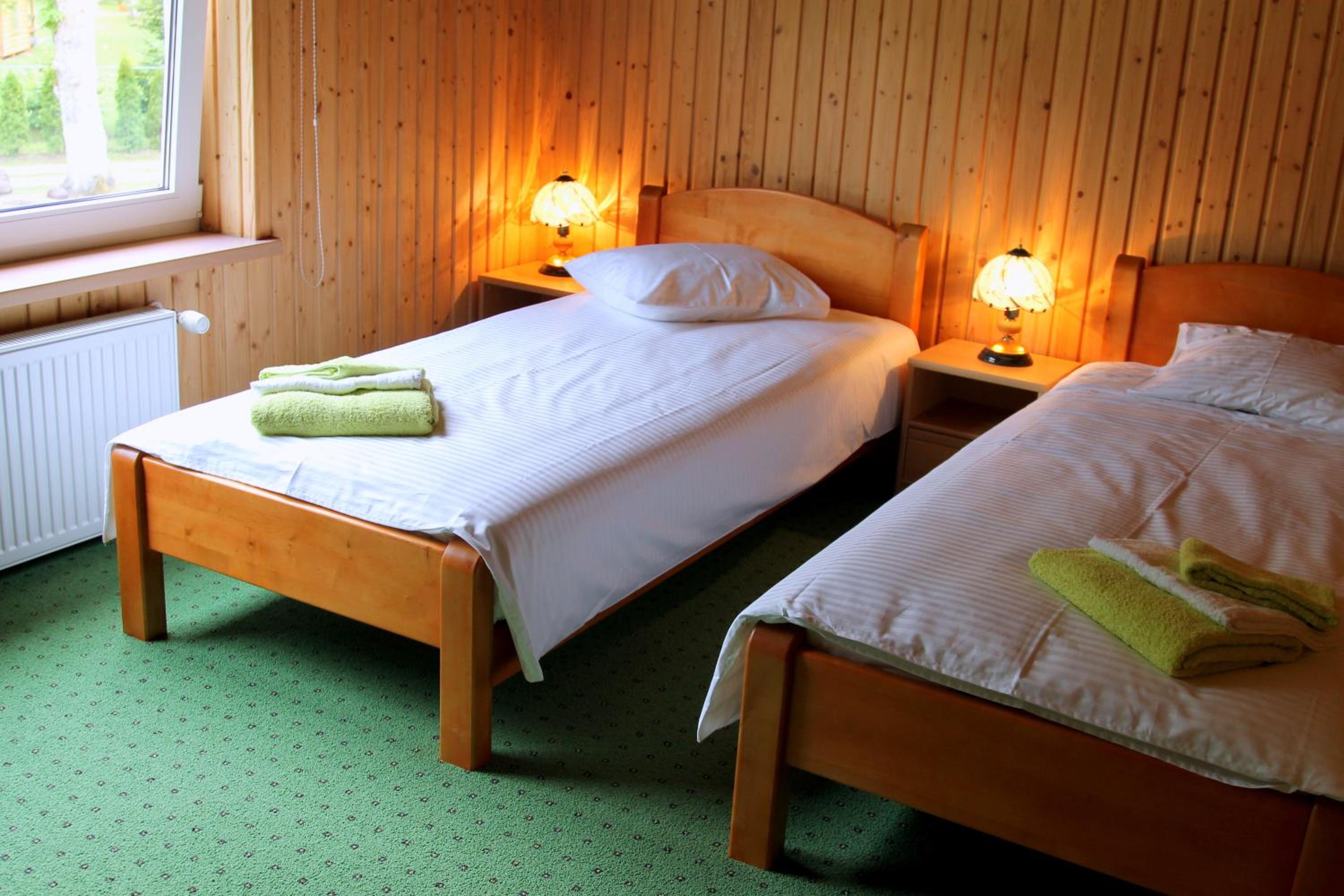 Twin Room - Photo 1