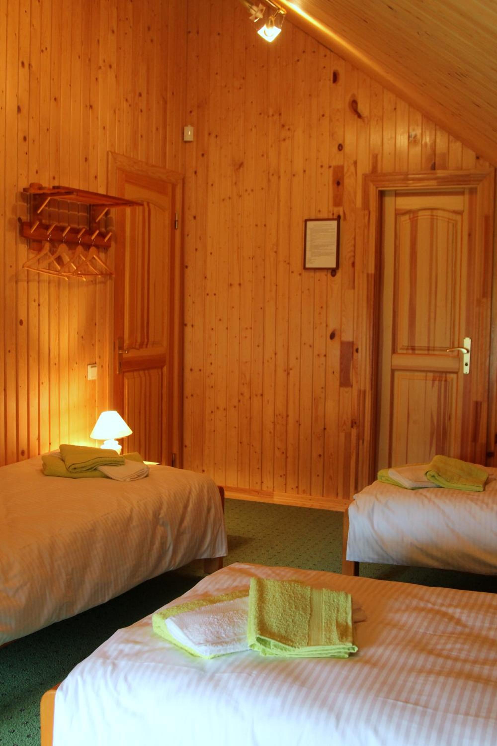 Quadruple Room - Photo 2