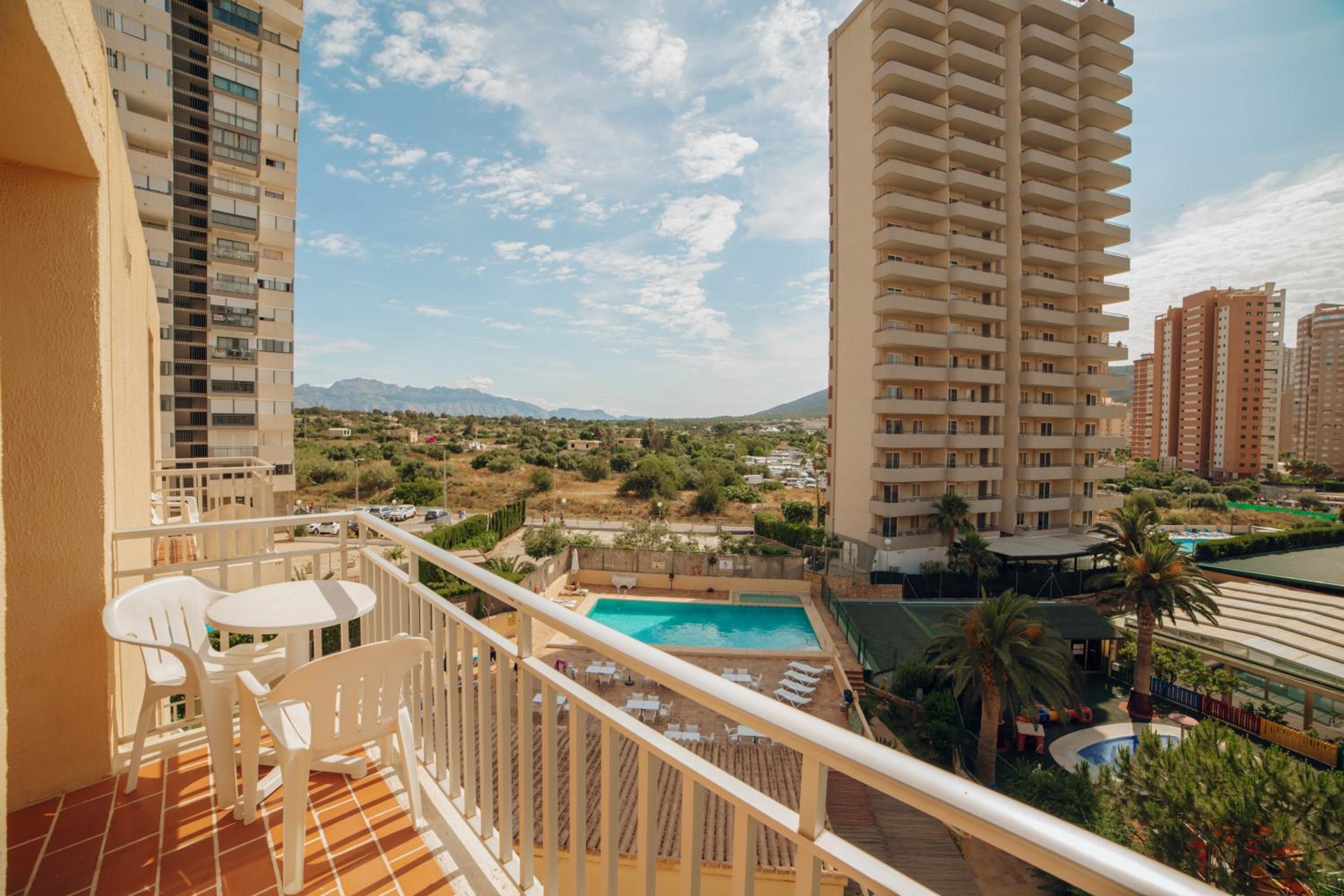One-Bedroom Apartment with Balcony (4 Adults) photo 2