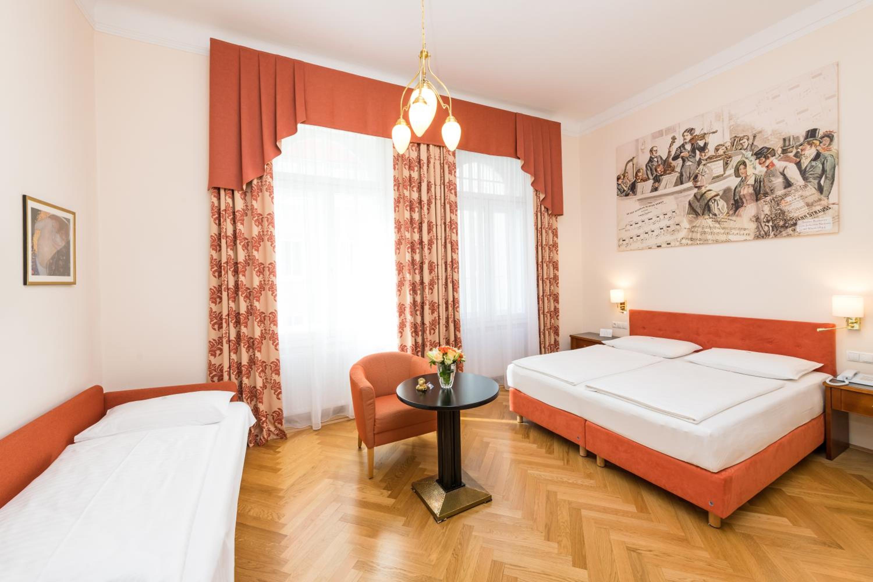 Classic Double Room