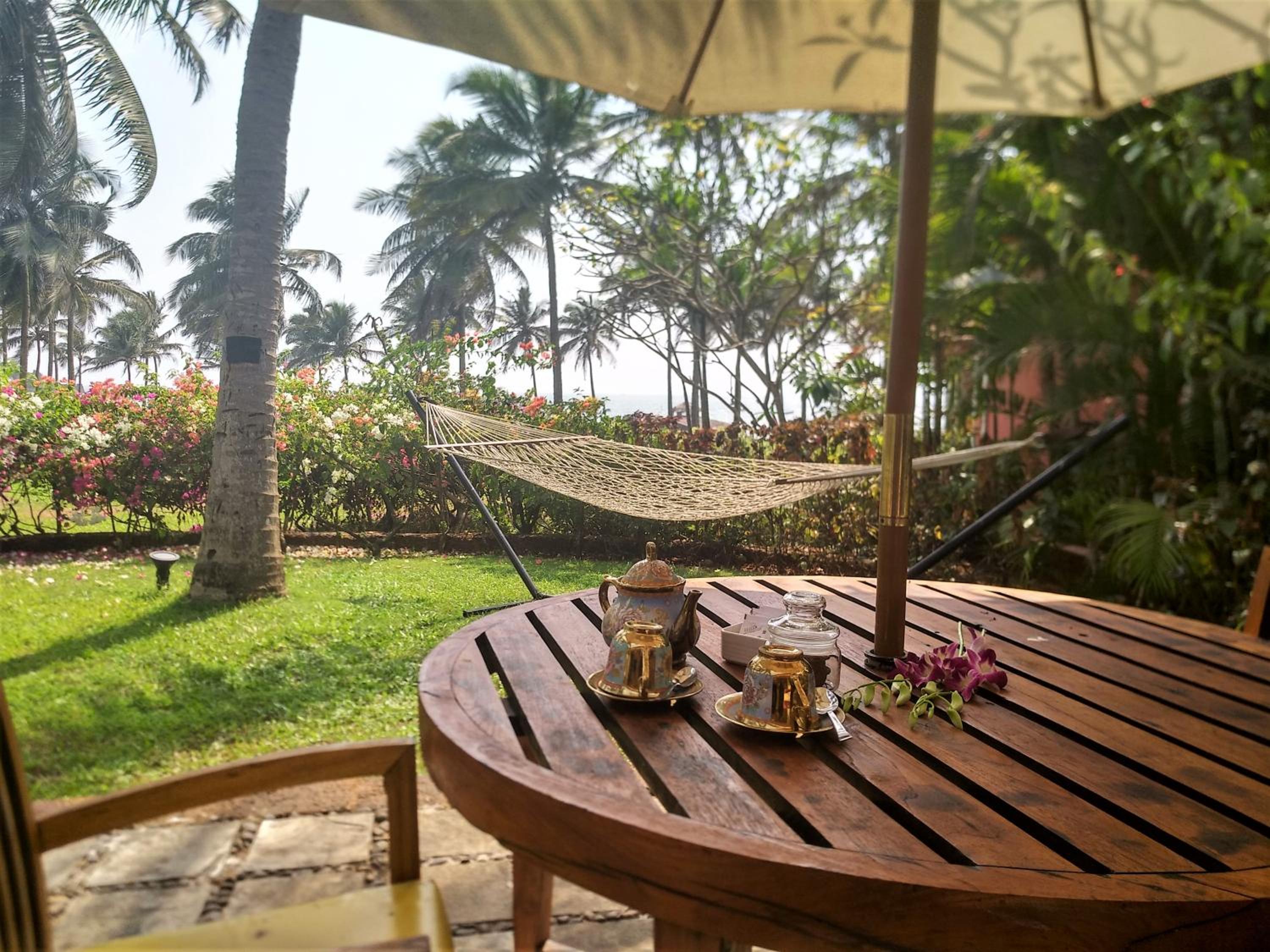 Premium Cottage Sea View – King Bed