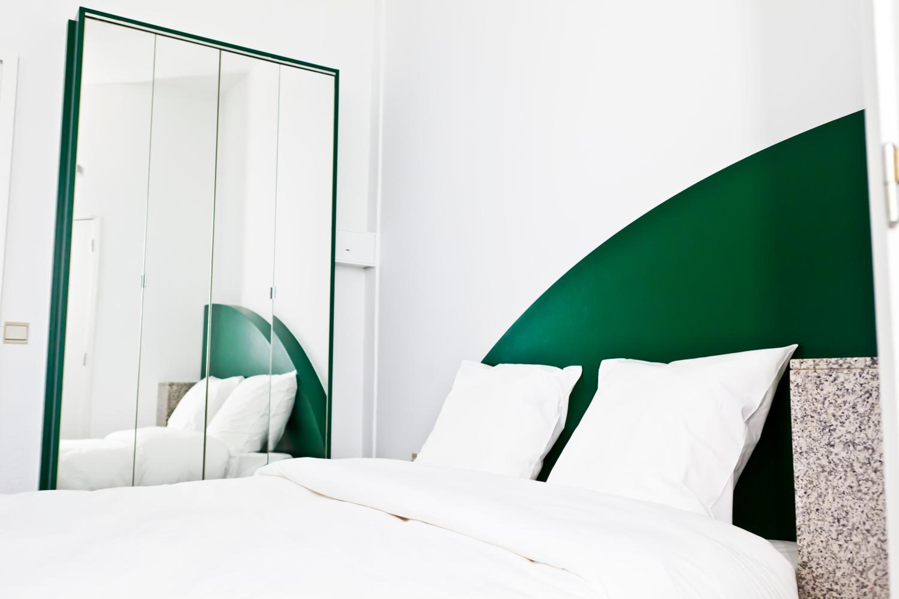 Standard Double Room - Photo 1