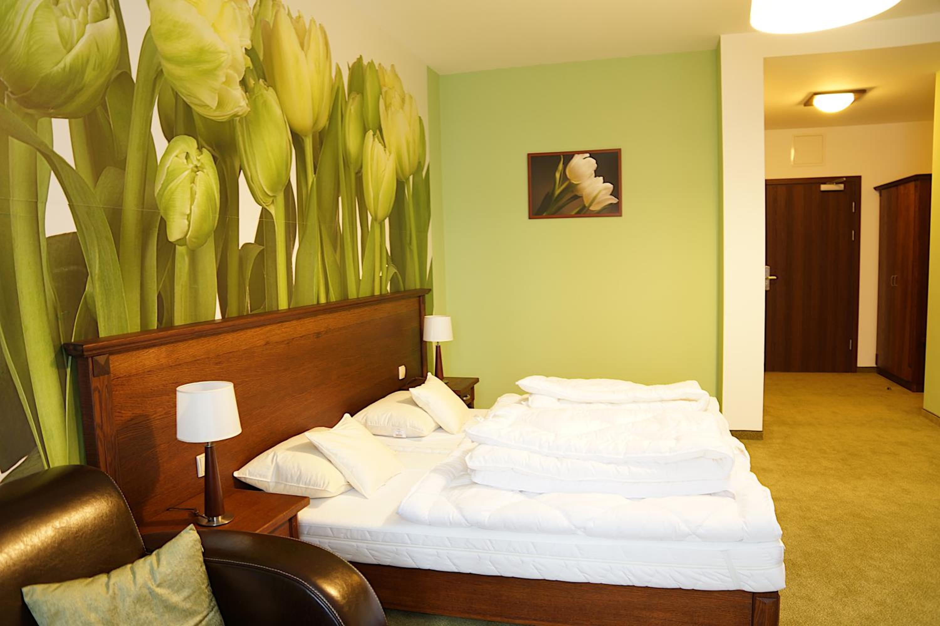 Double Room - Photo 6