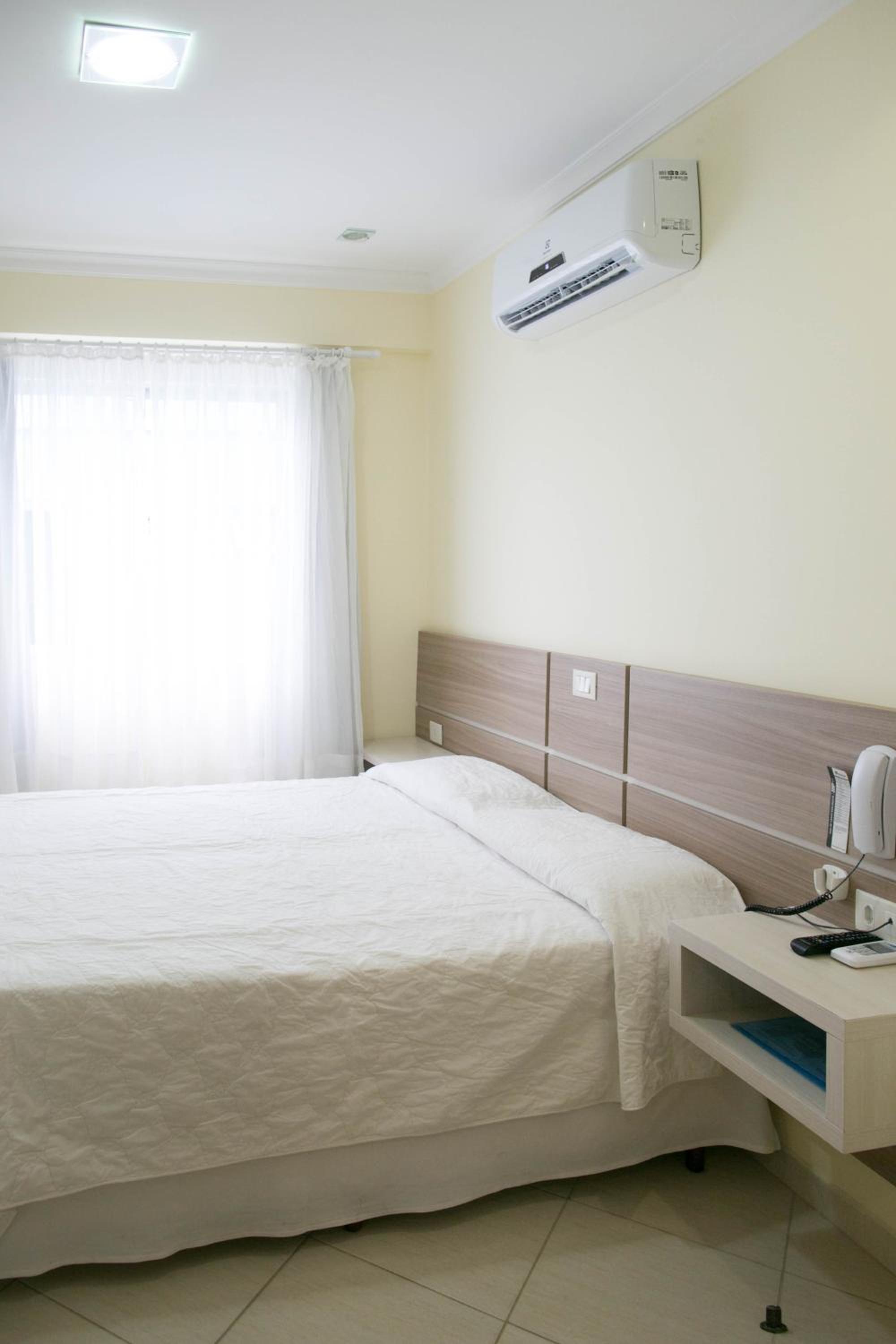 Standard Suite - Photo 3