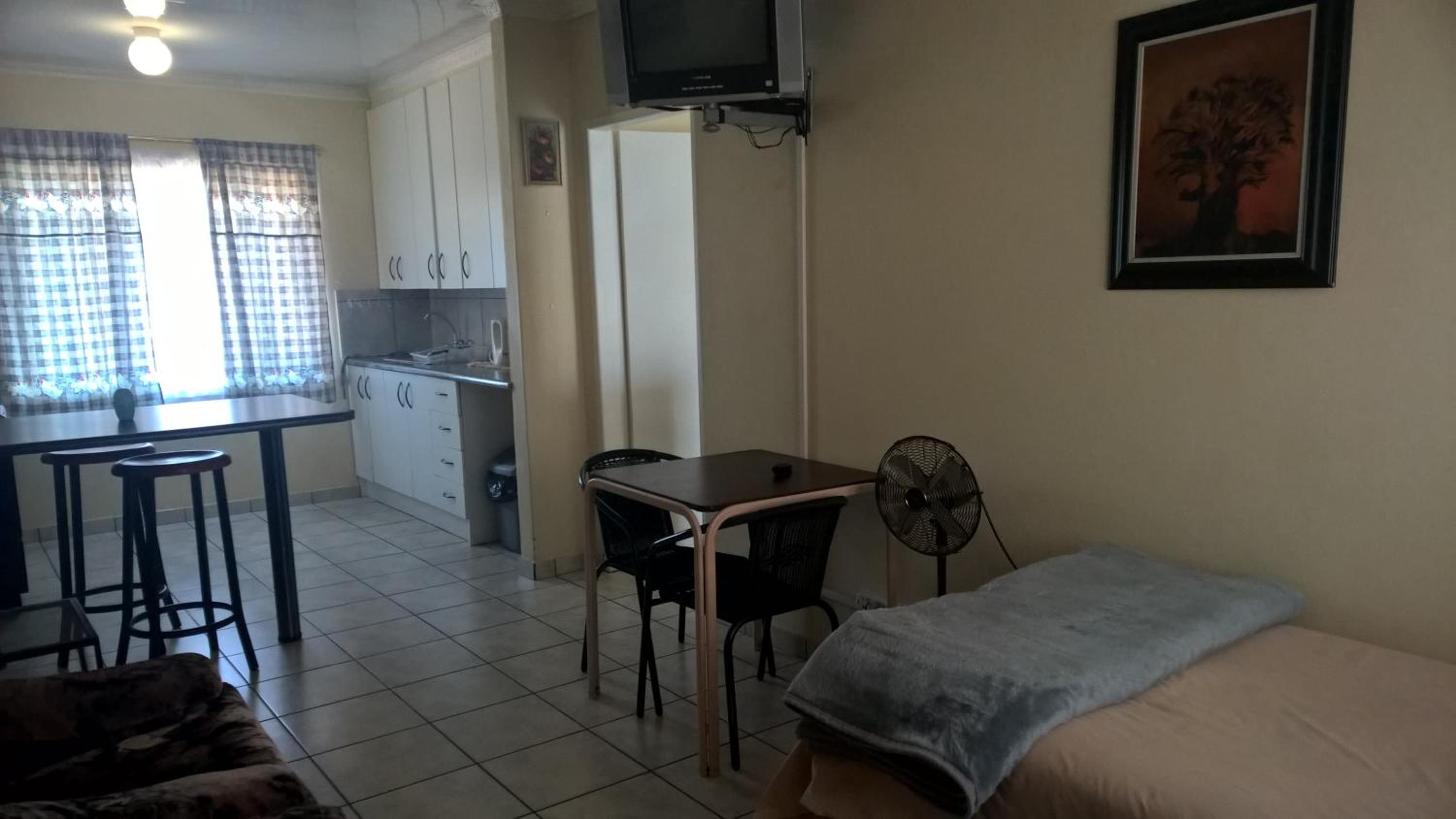 Apartment - Photo 6