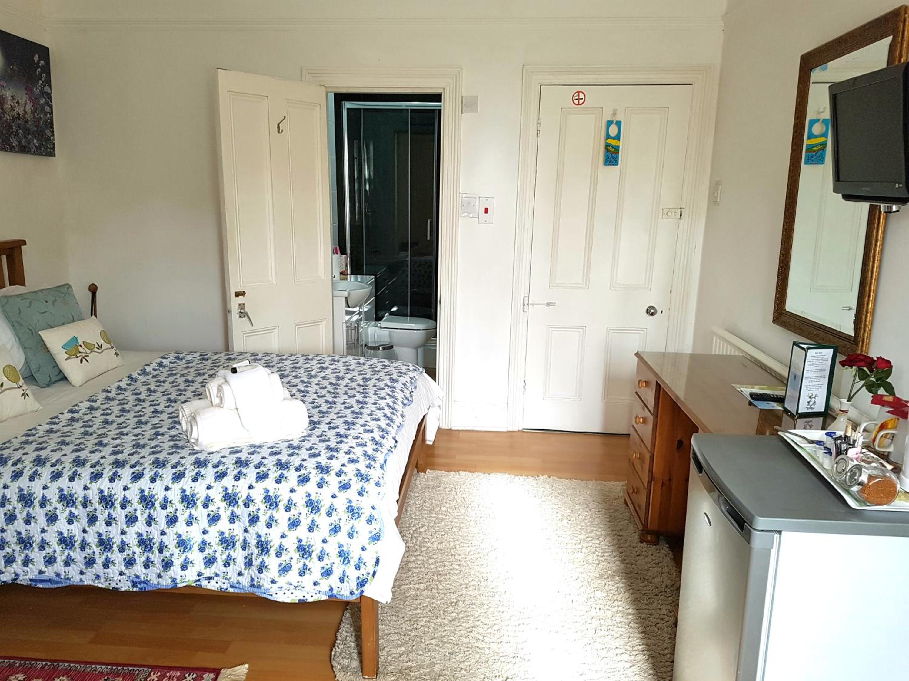 King Room with Garden View - Photo 7
