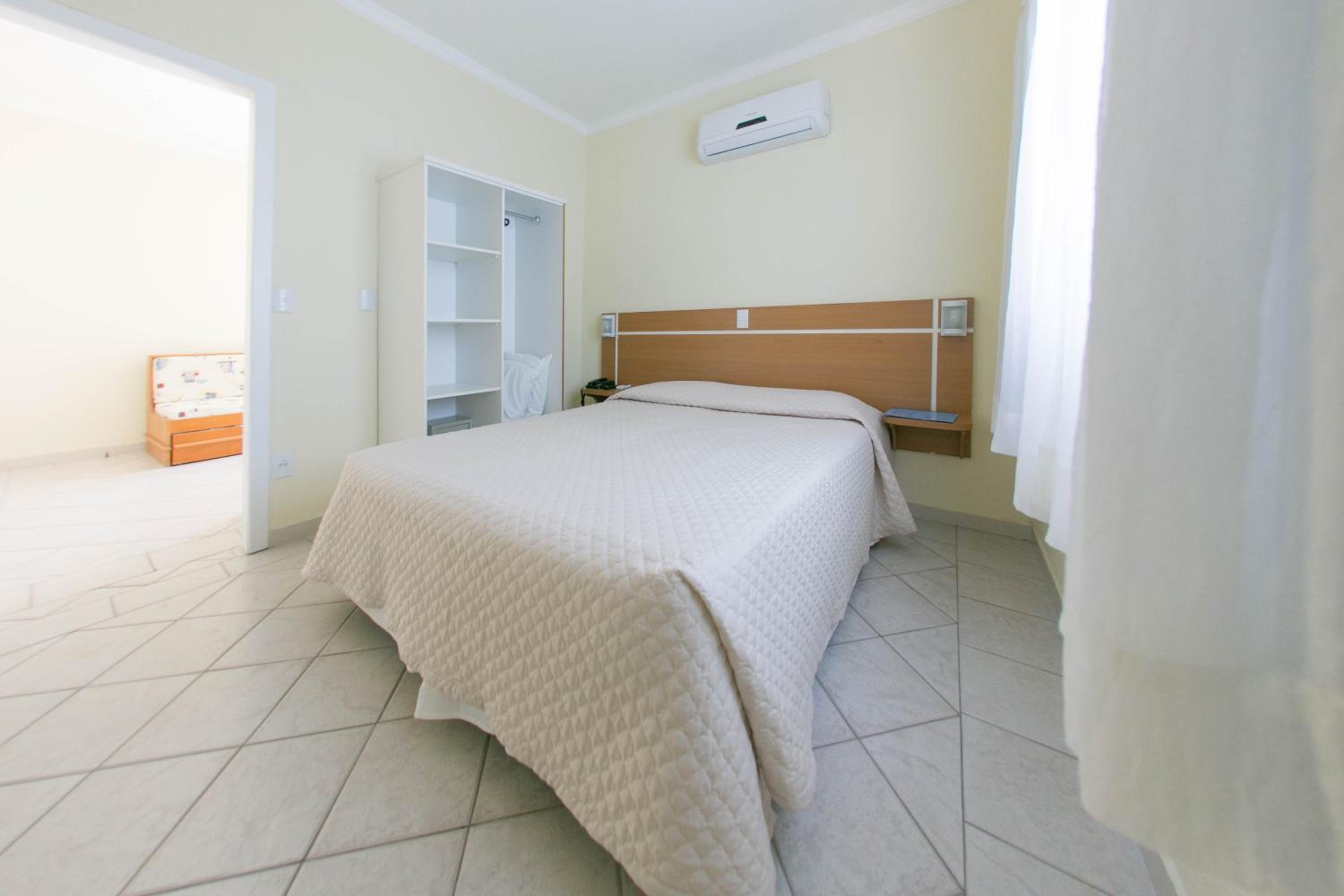 One-Bedroom Apartment with Balcony - Photo 1