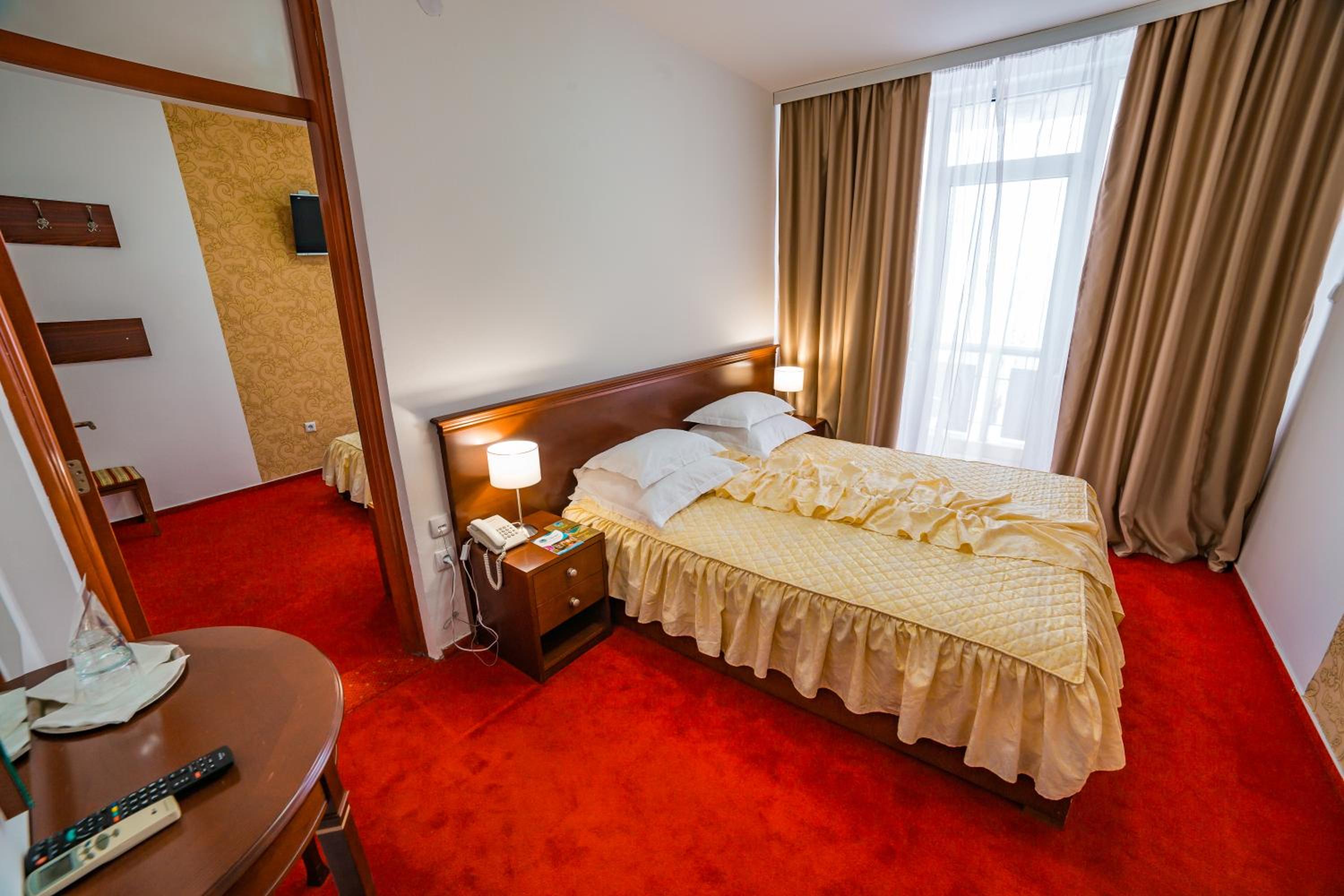 Classic Quadruple Room