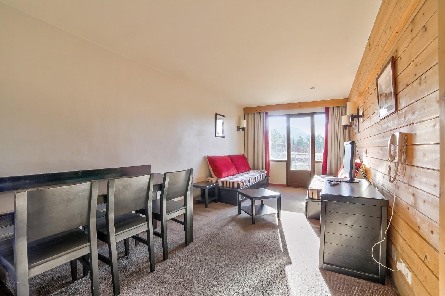 Select Two-Bedrooms Apartment (7 people) photo 3
