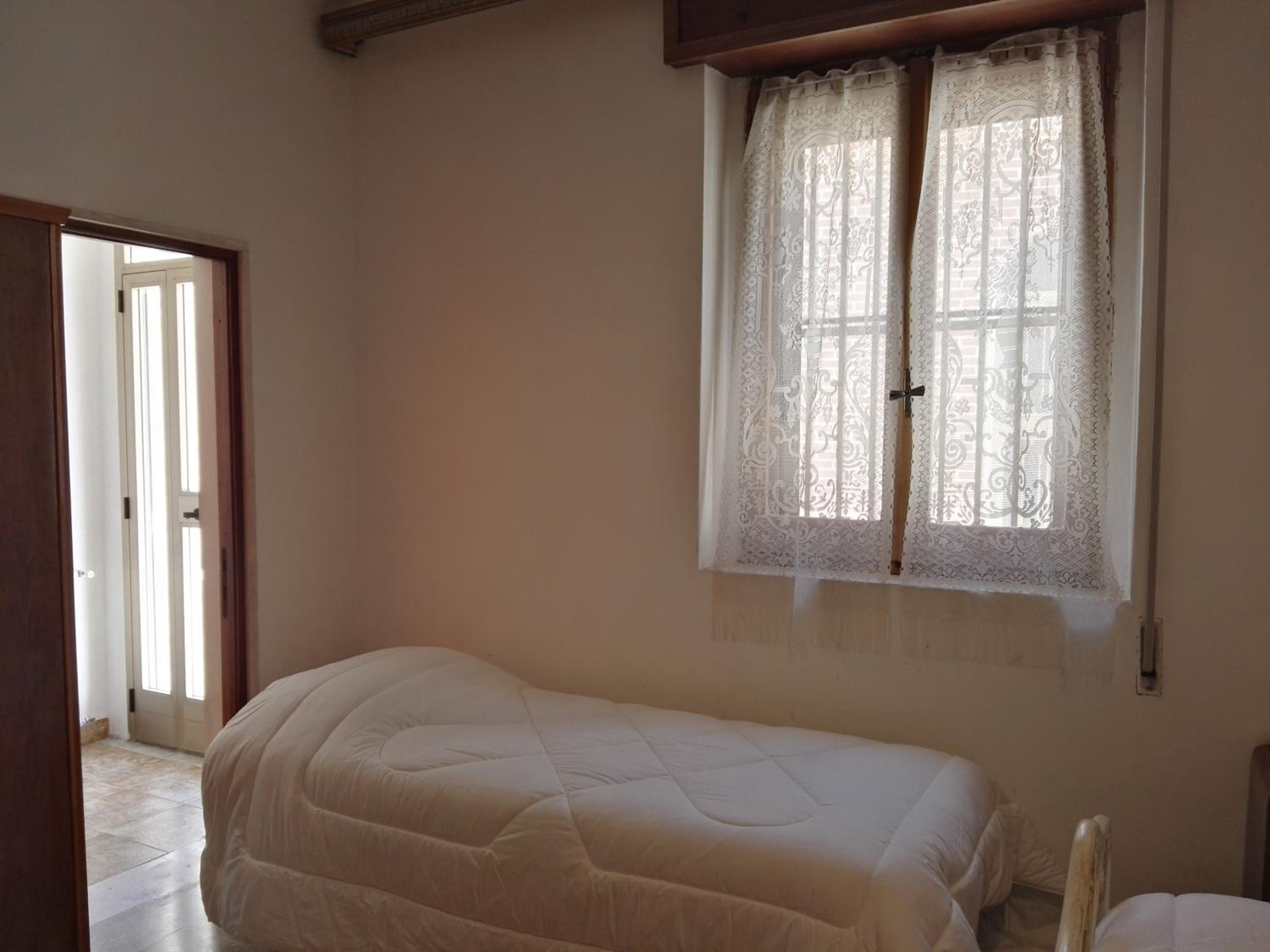 Interconnecting Rooms - Photo 5