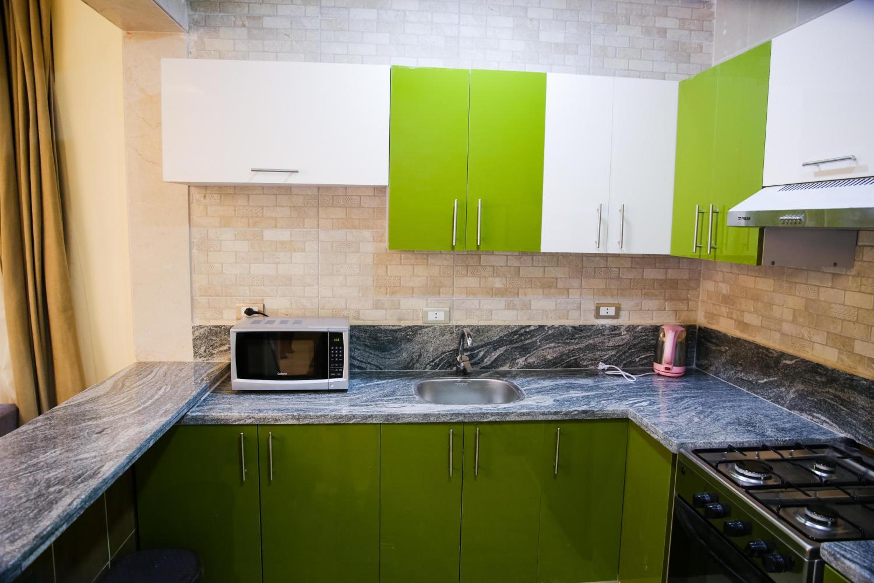 One-Bedroom Apartment - Photo 11