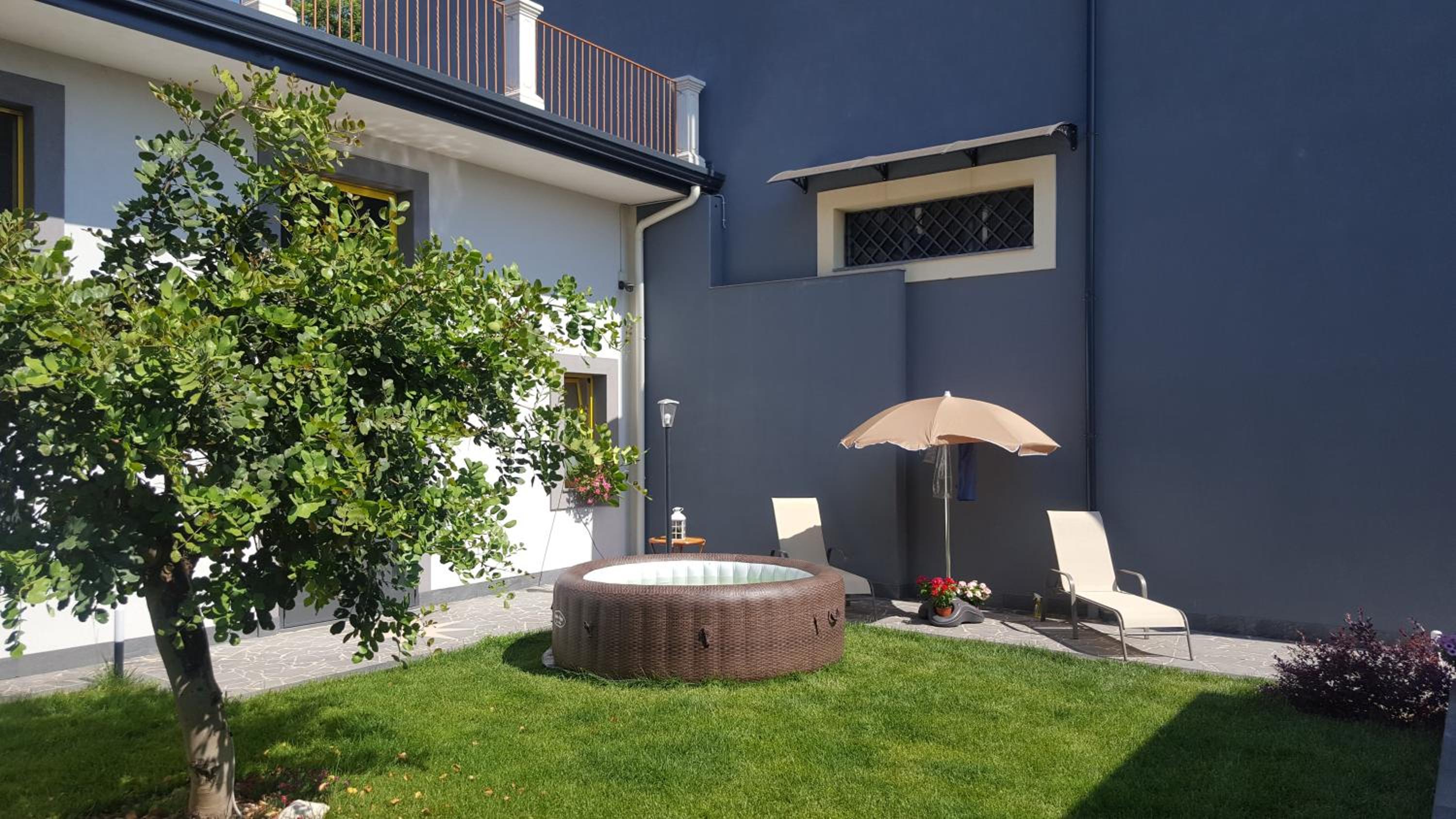 Double Room with Garden View - Photo 5