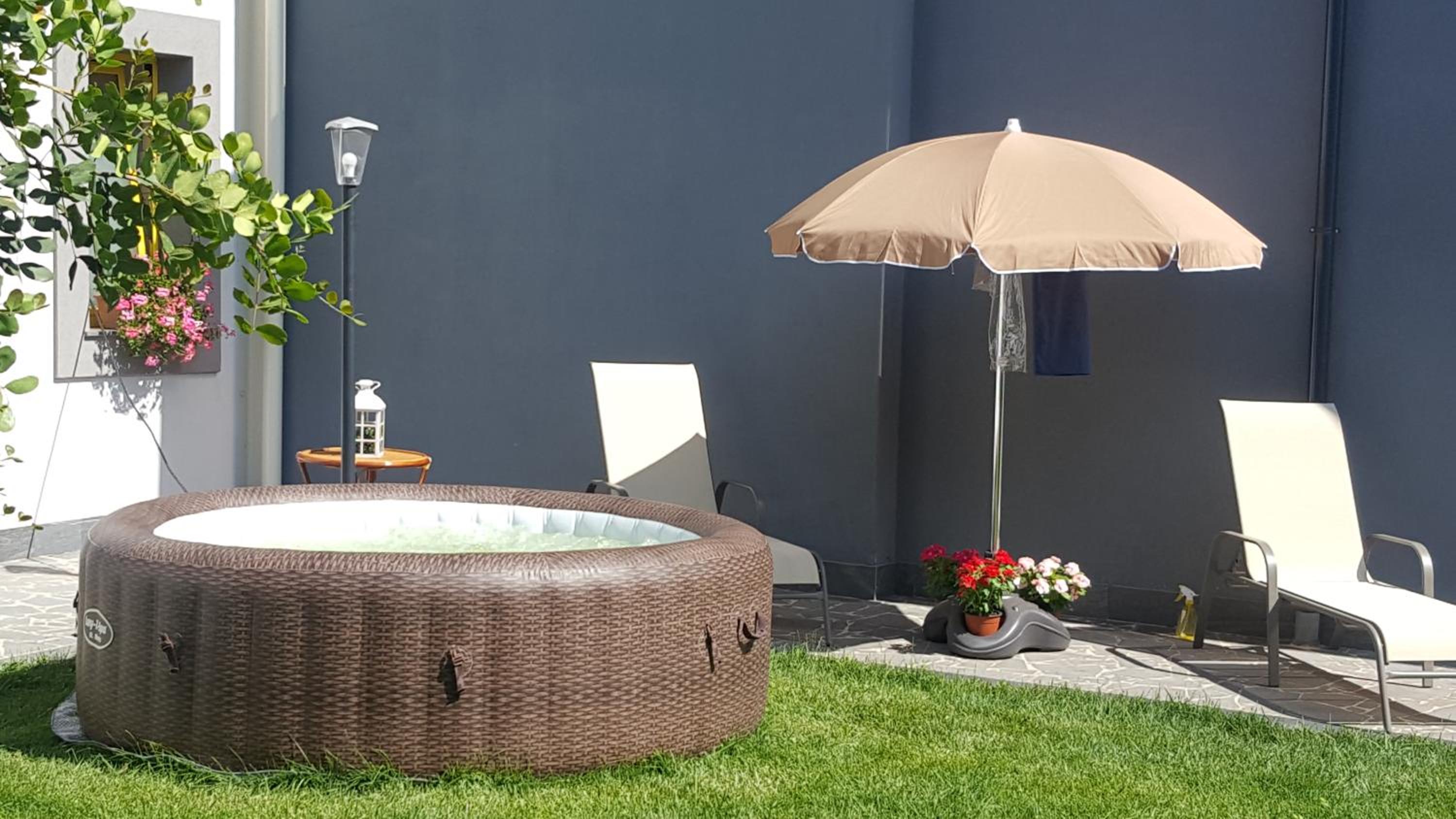 Double Room with Garden View - Photo 2