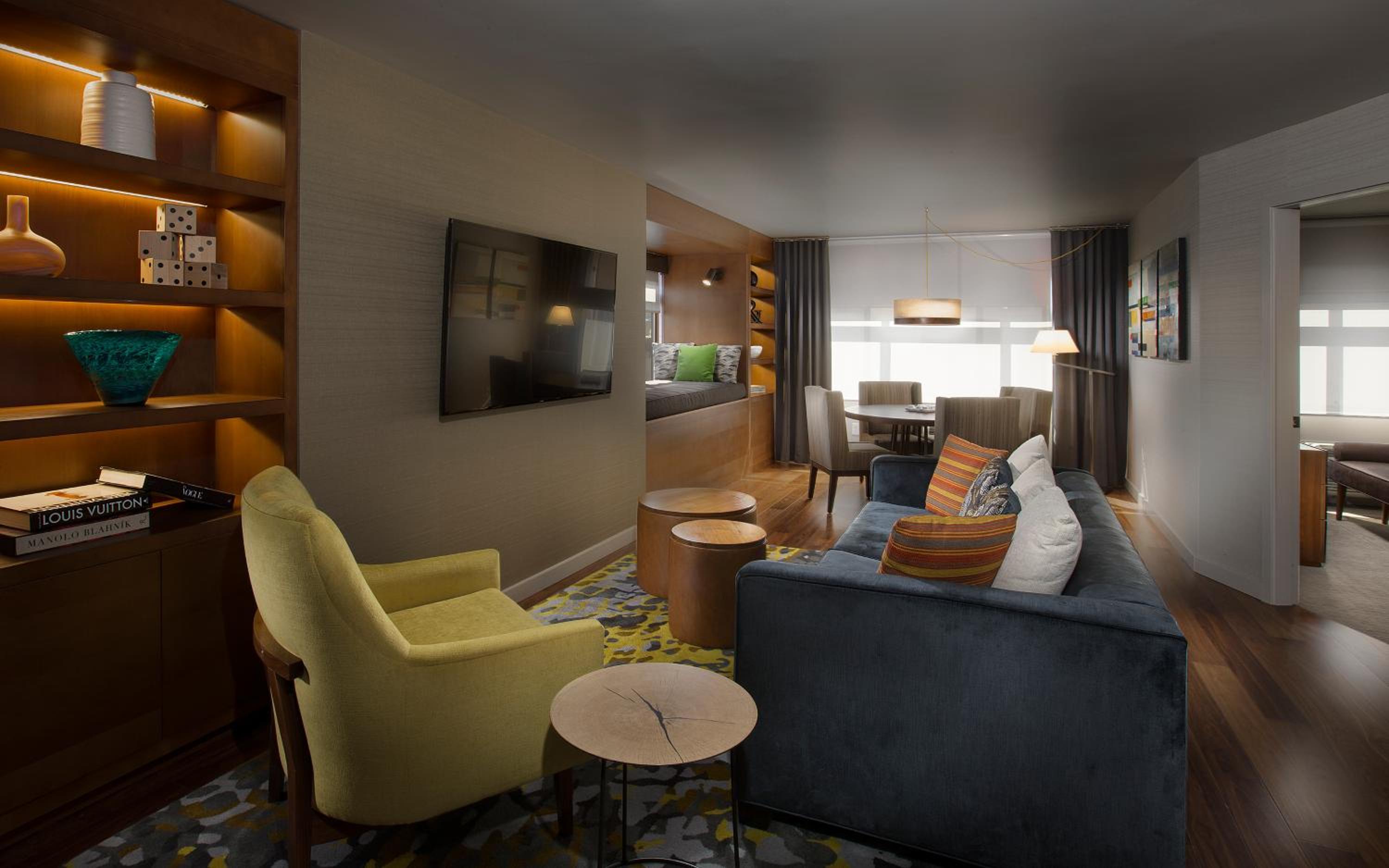 Cosmopolitan One-Bedroom Suite