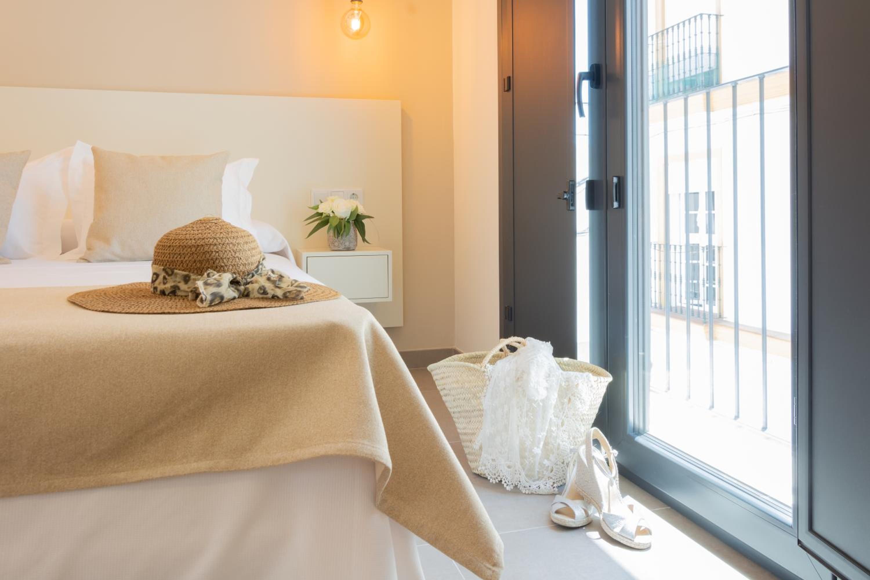Double Room with Extra Bed - Photo 6