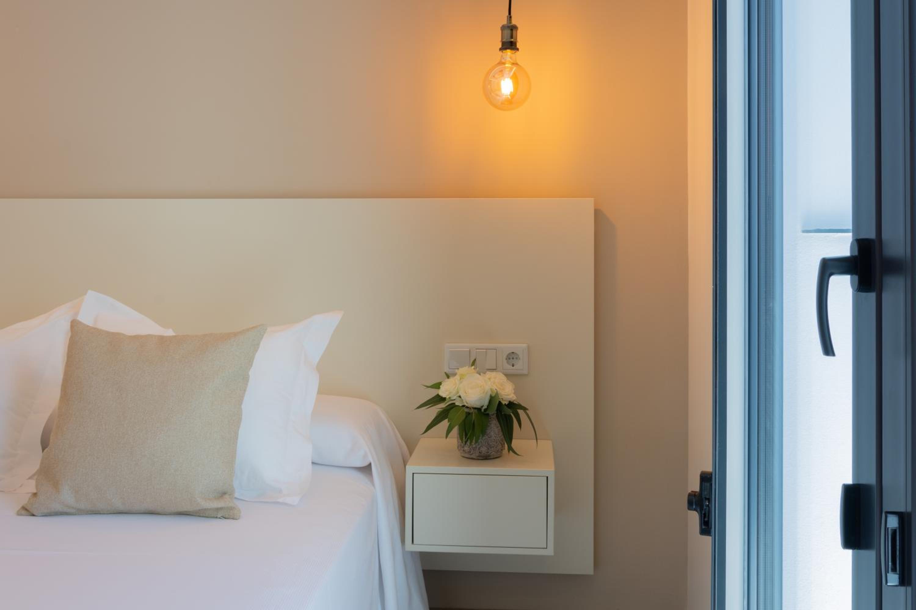 Double Room with Extra Bed - Photo 10