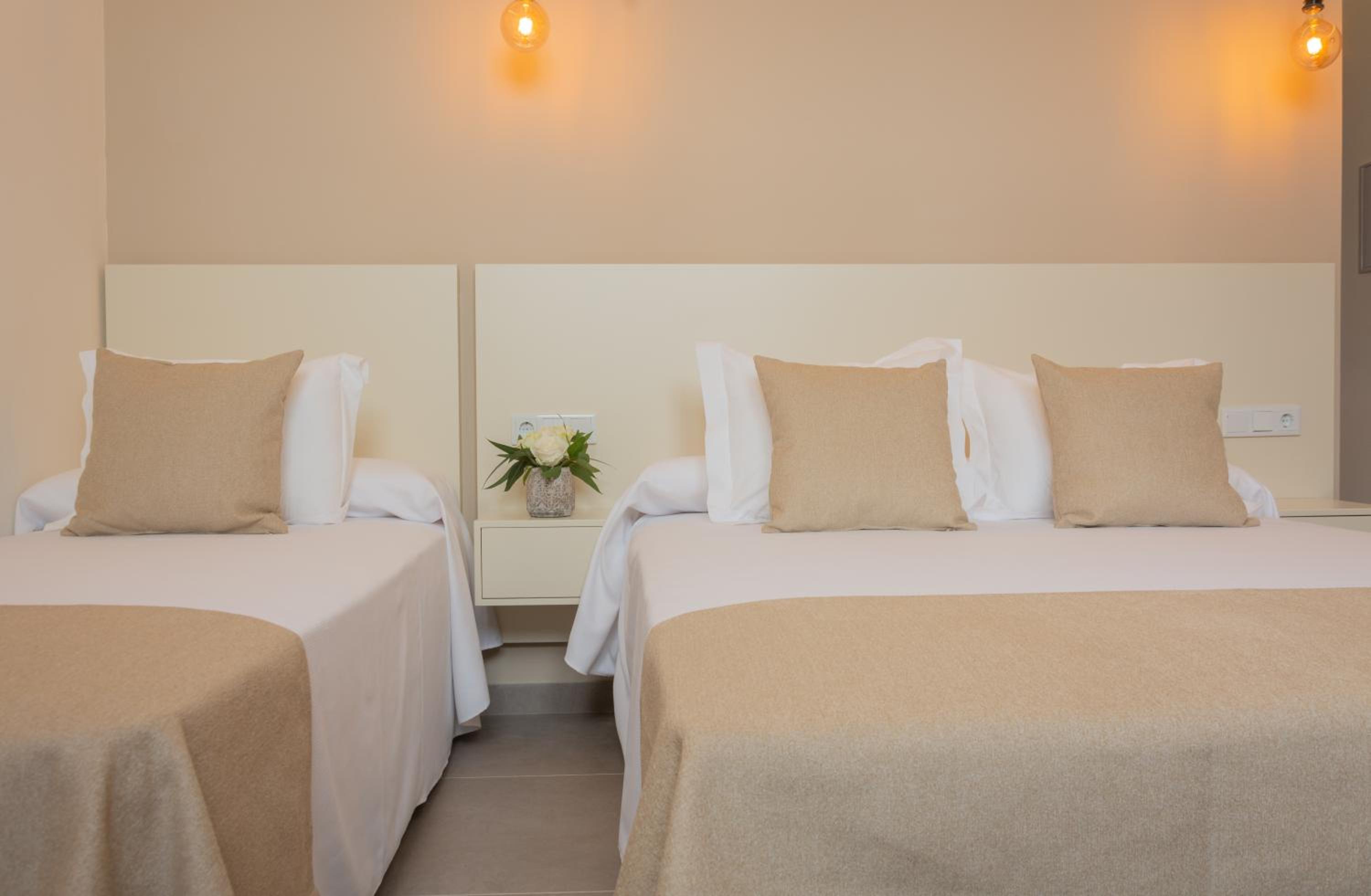 Triple Room - Photo 8