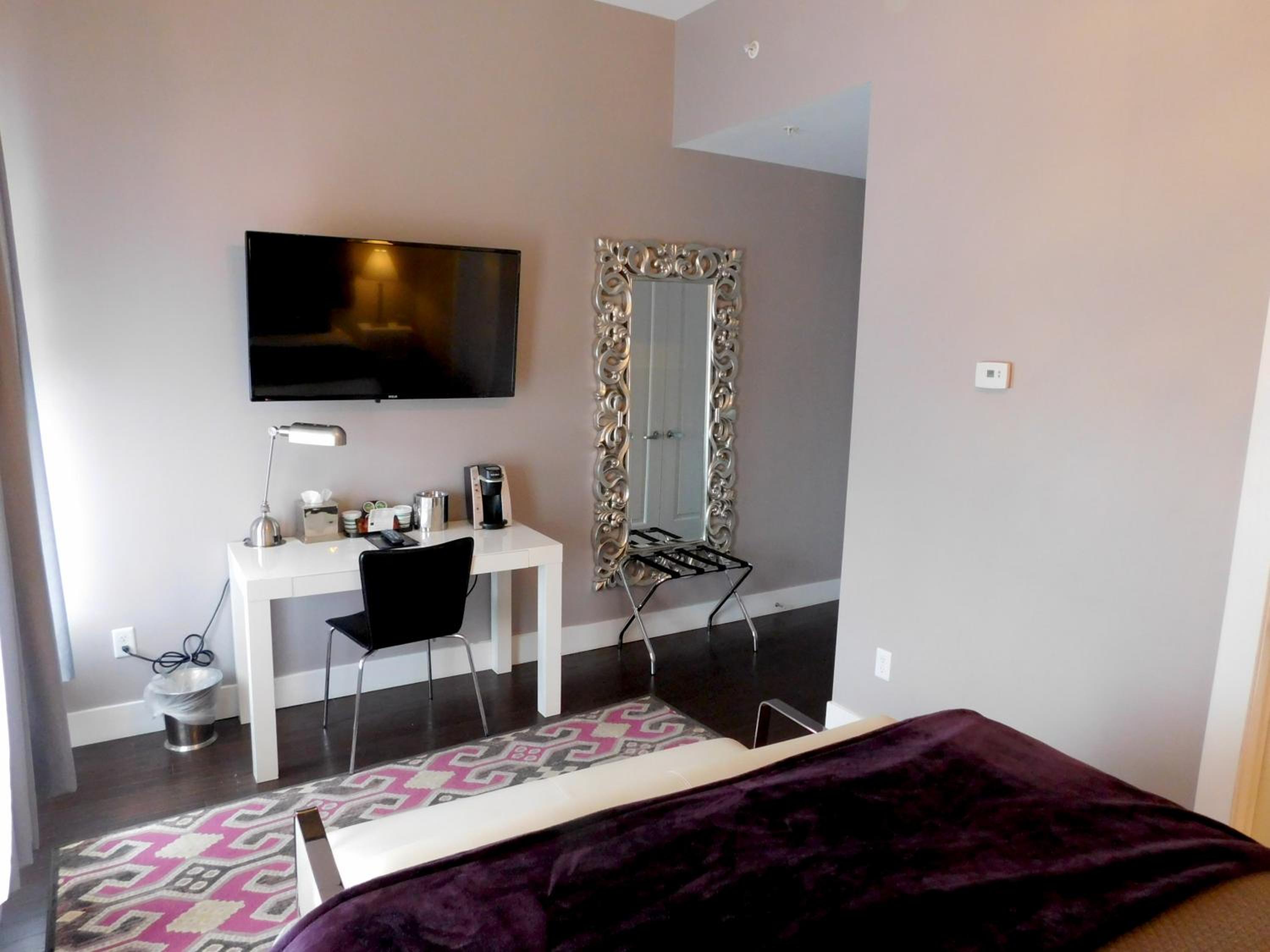Queen Room