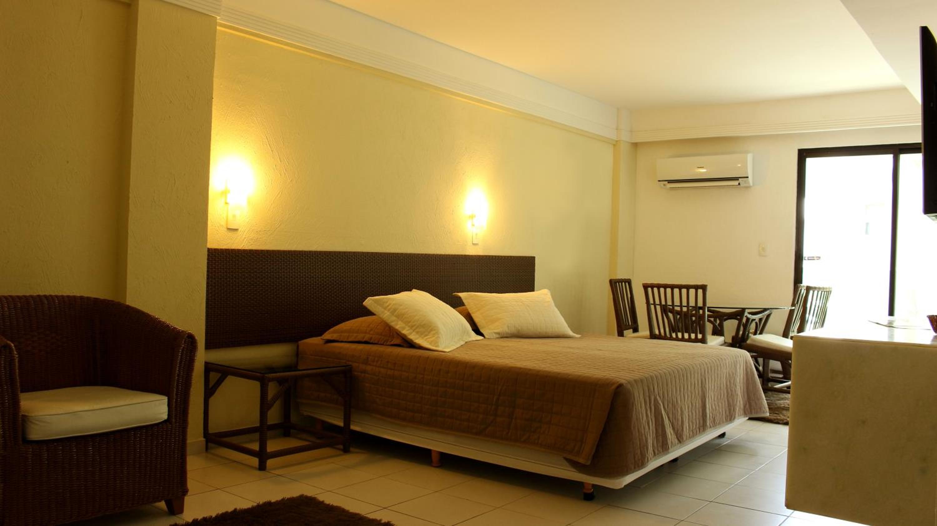 Suite with Spa Bath photo 2