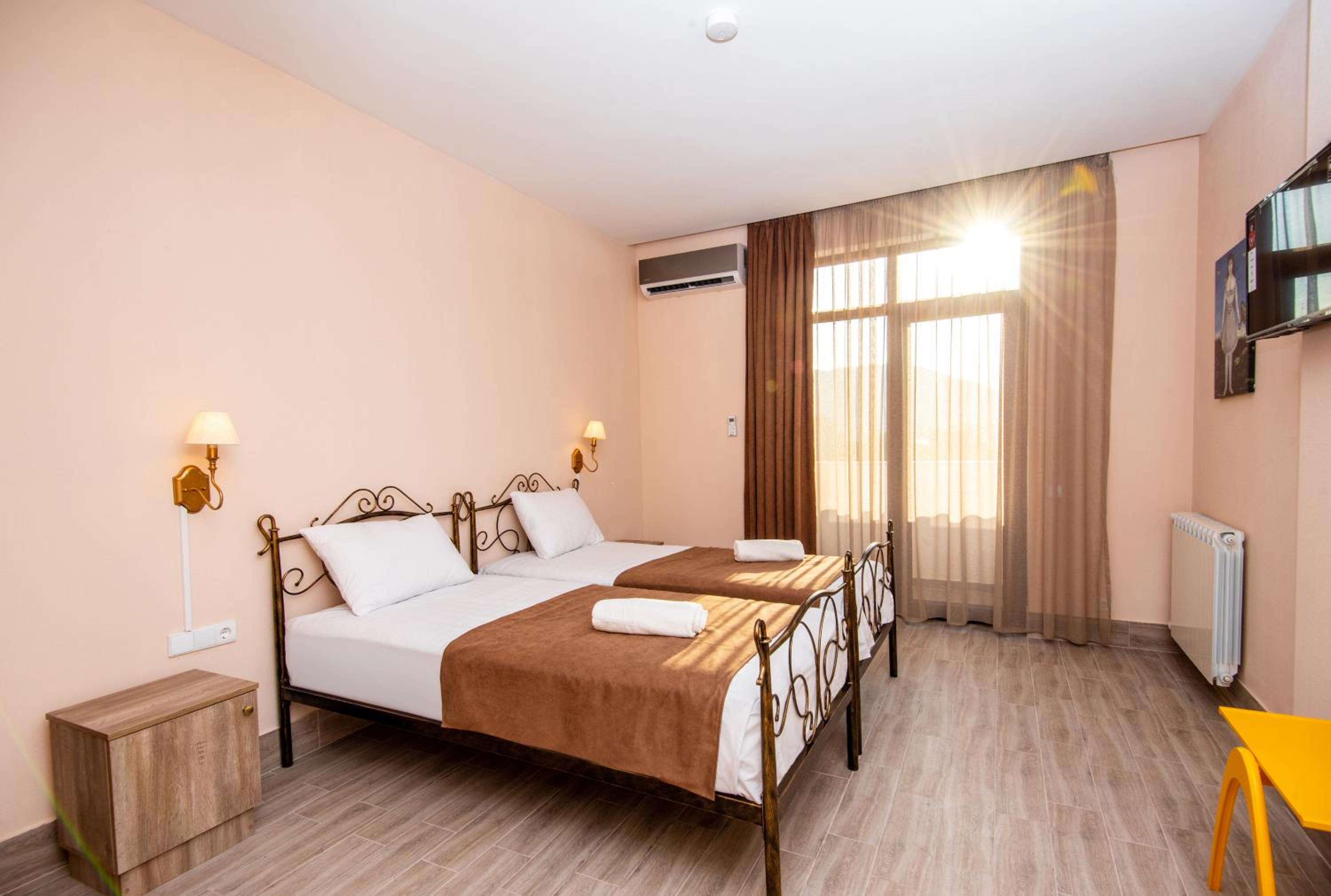 Standard Twin Room with Sofa