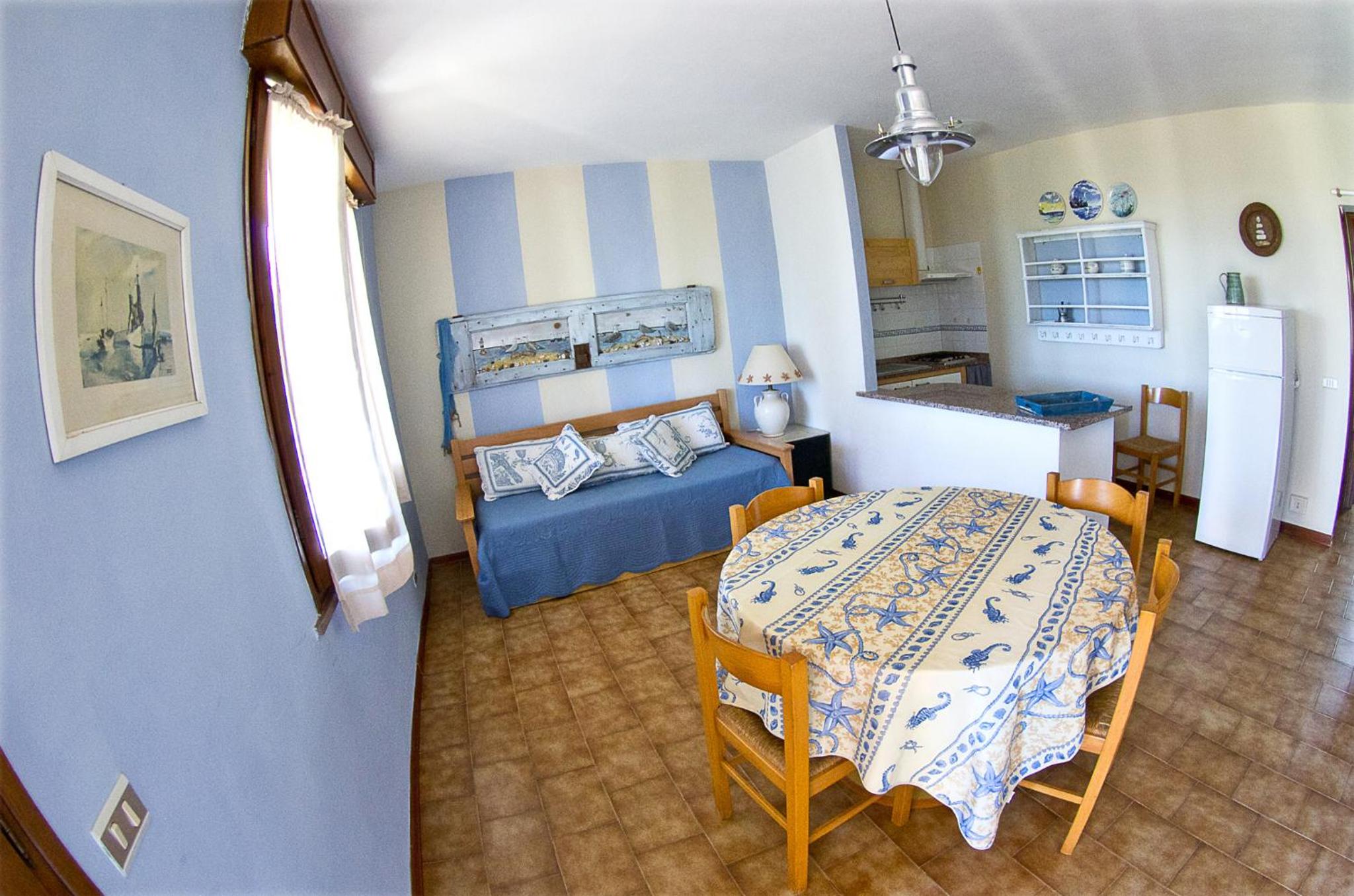 Deluxe One-Bedroom Apartment