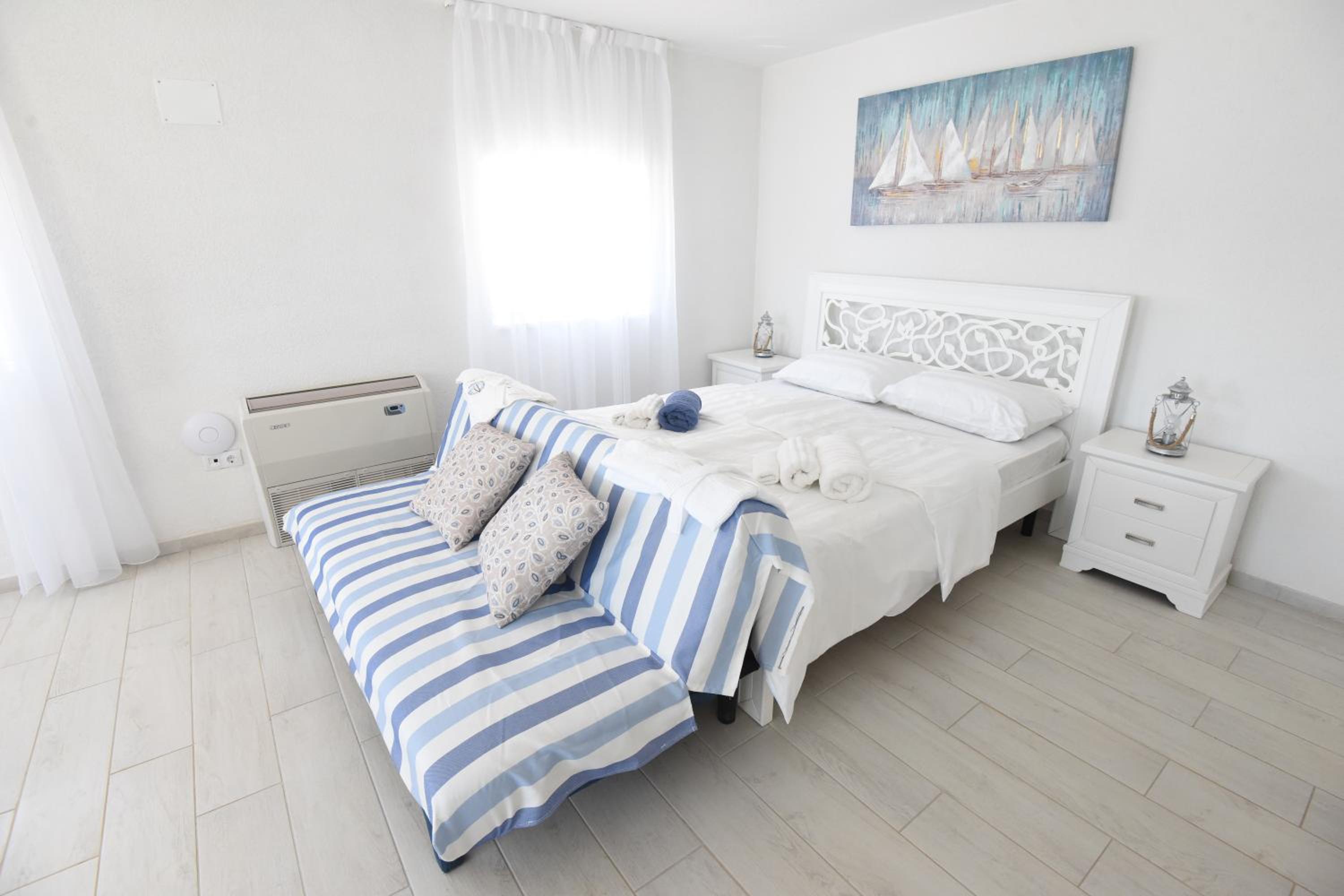 Studio Apartment with Sea View