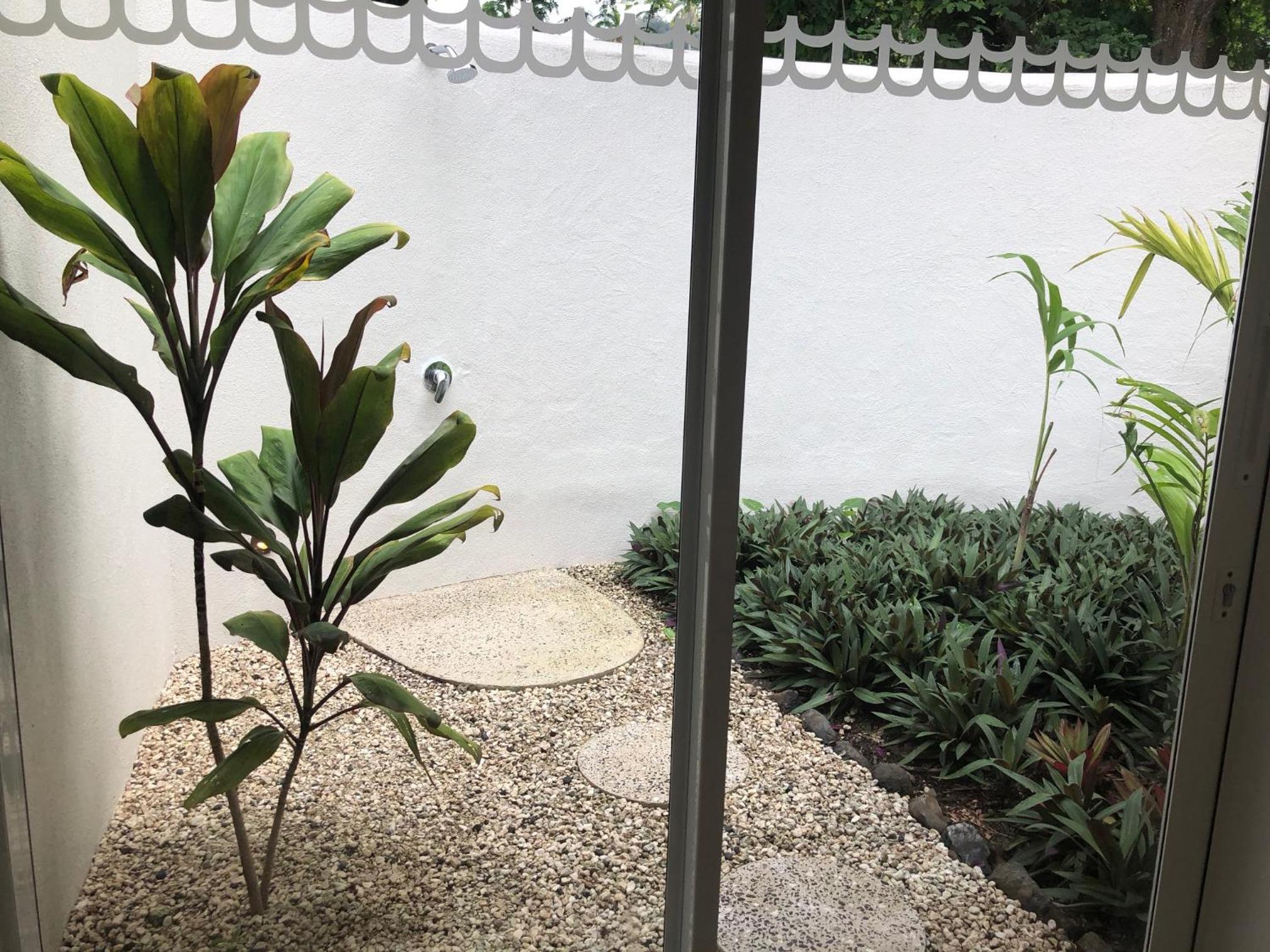 Balcony & Terrace