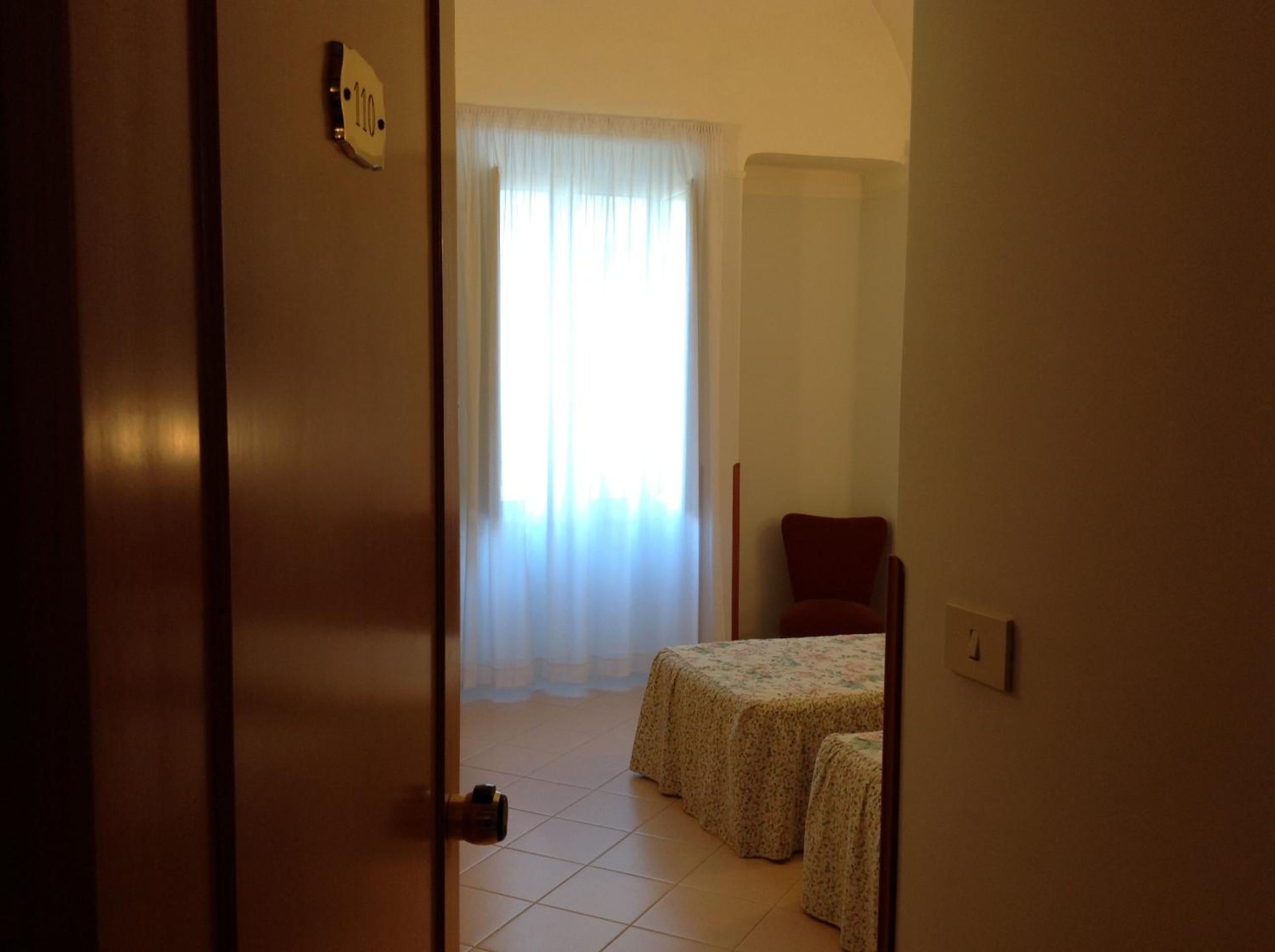 Twin Room photo 2