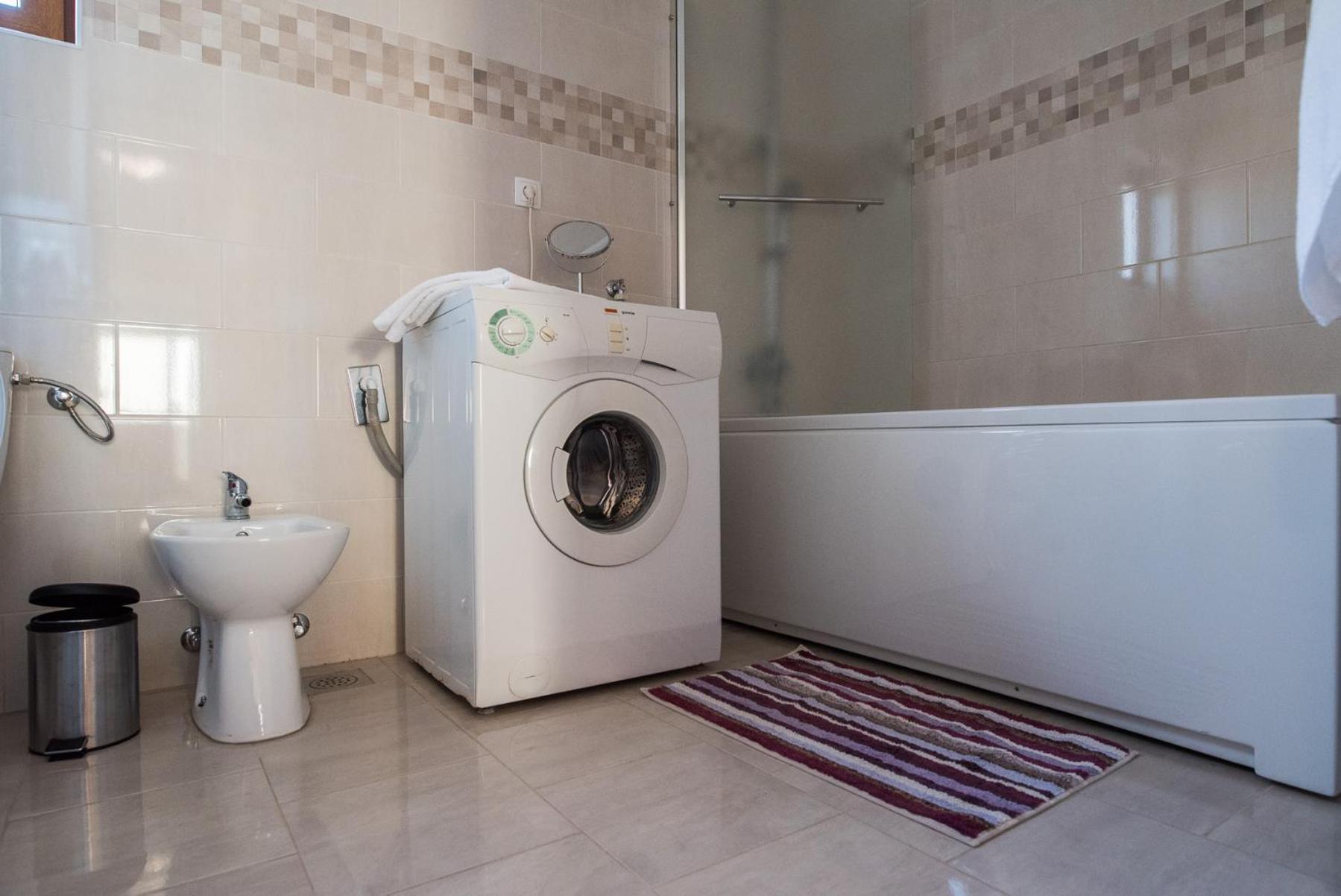 Apartment - Photo 95