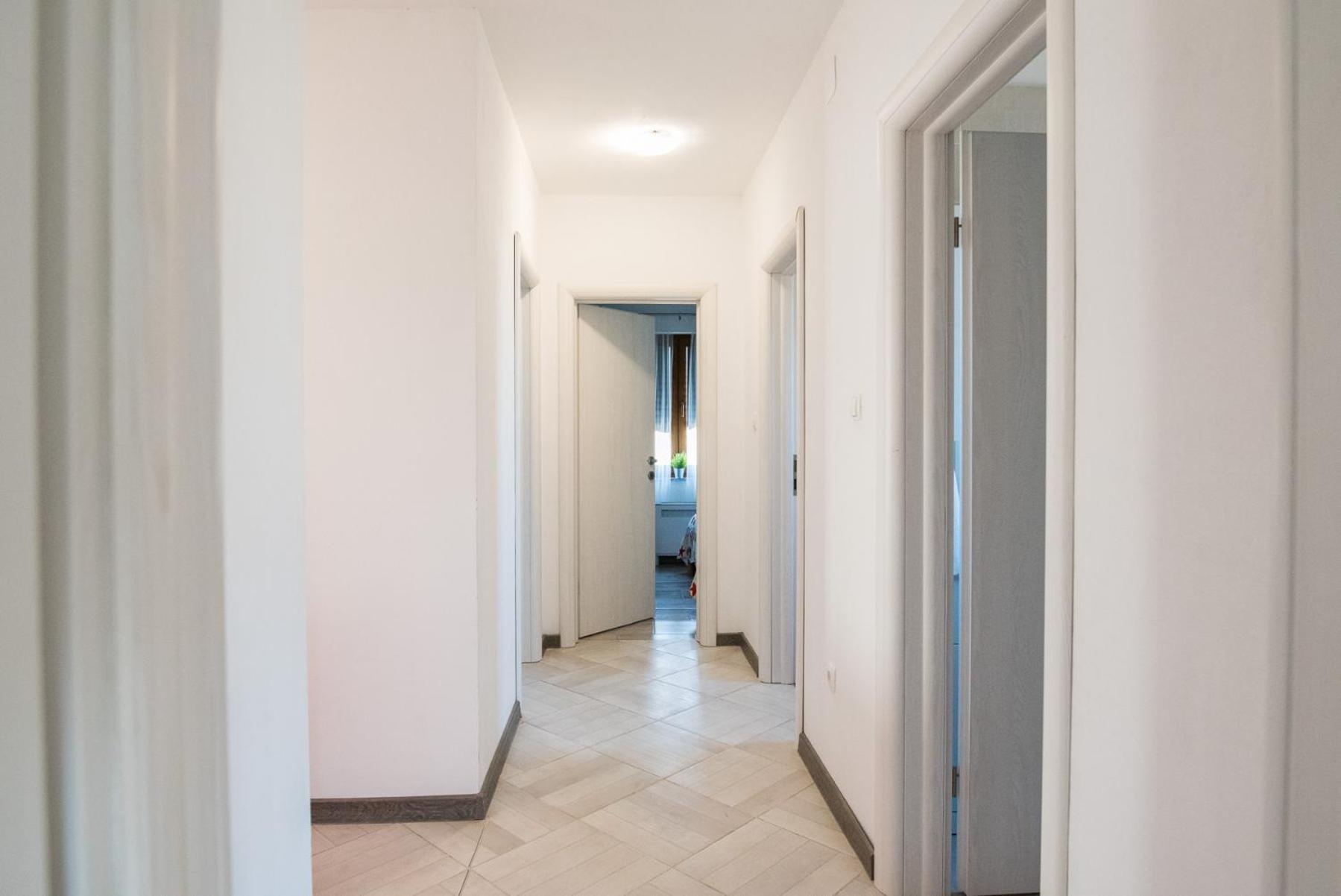 Apartment - Photo 103