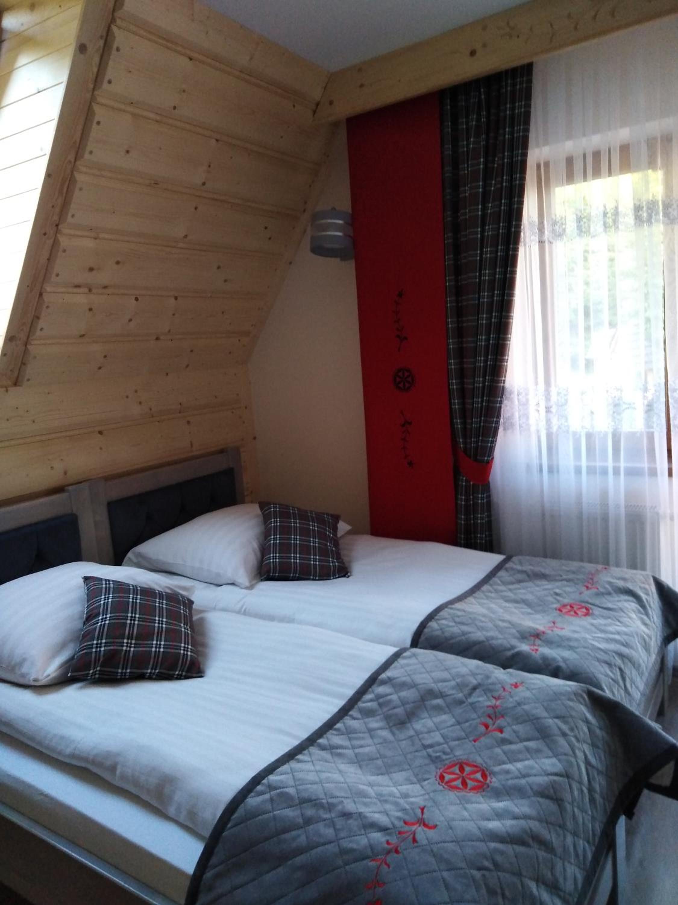 Quadruple Room with Balcony photo 3