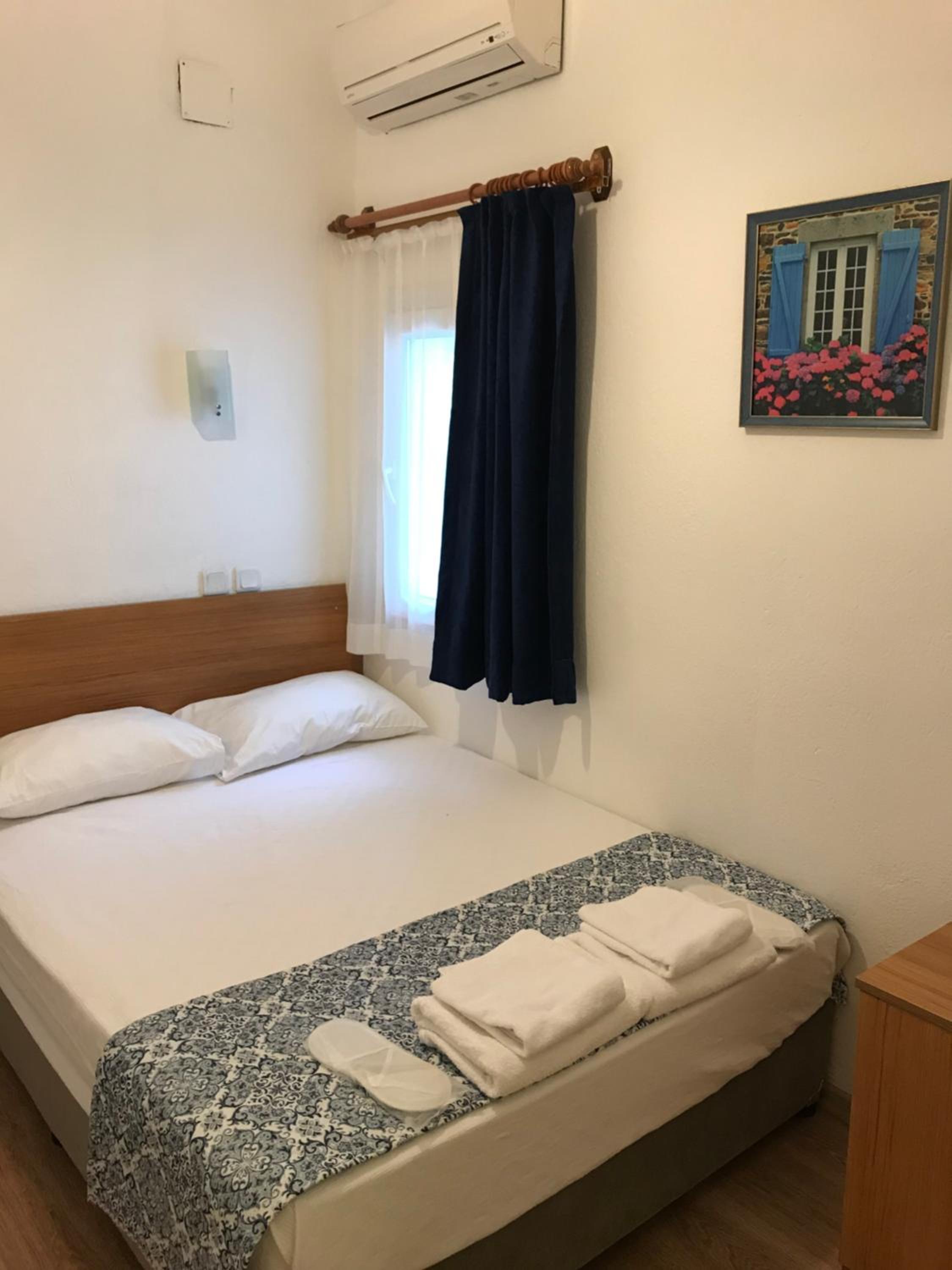 Budget Small Double Room