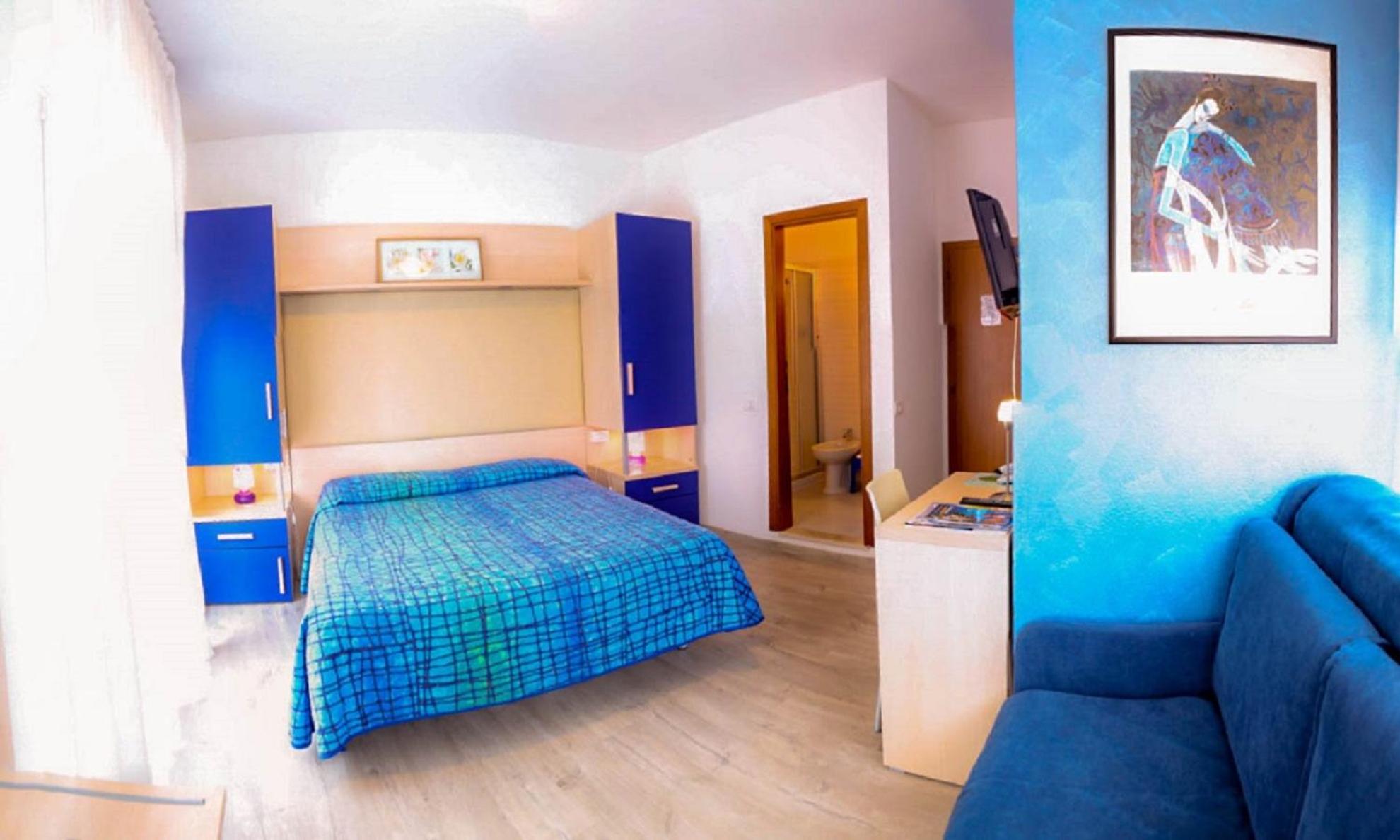 Standard Double or Twin Room with Balcony - Dependence photo 3