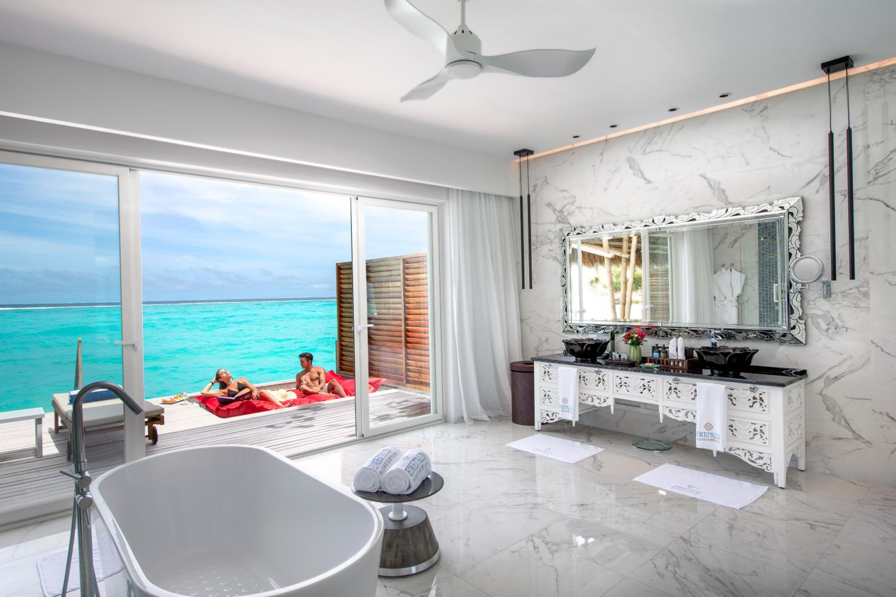Water Villa - Photo 5