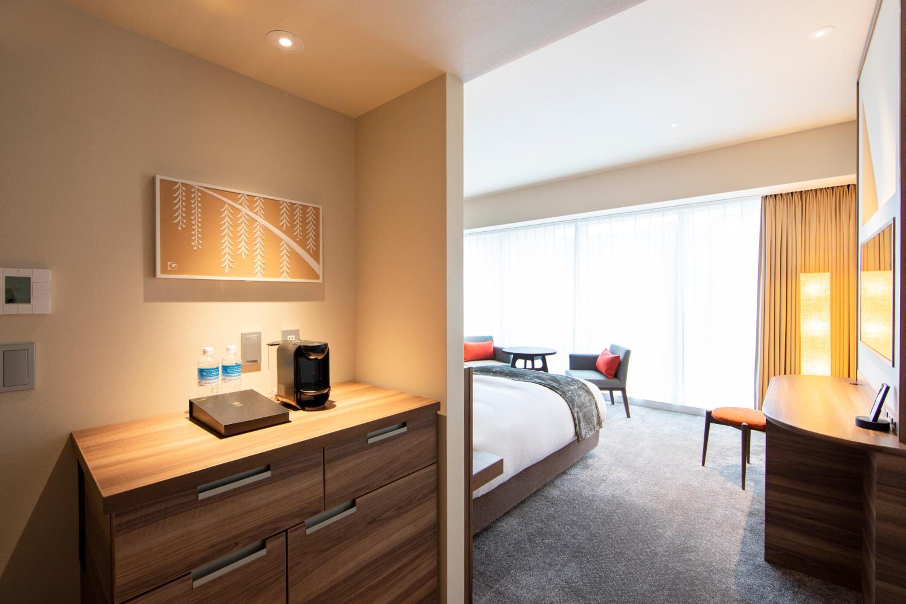 Deluxe Twin Room photo 2