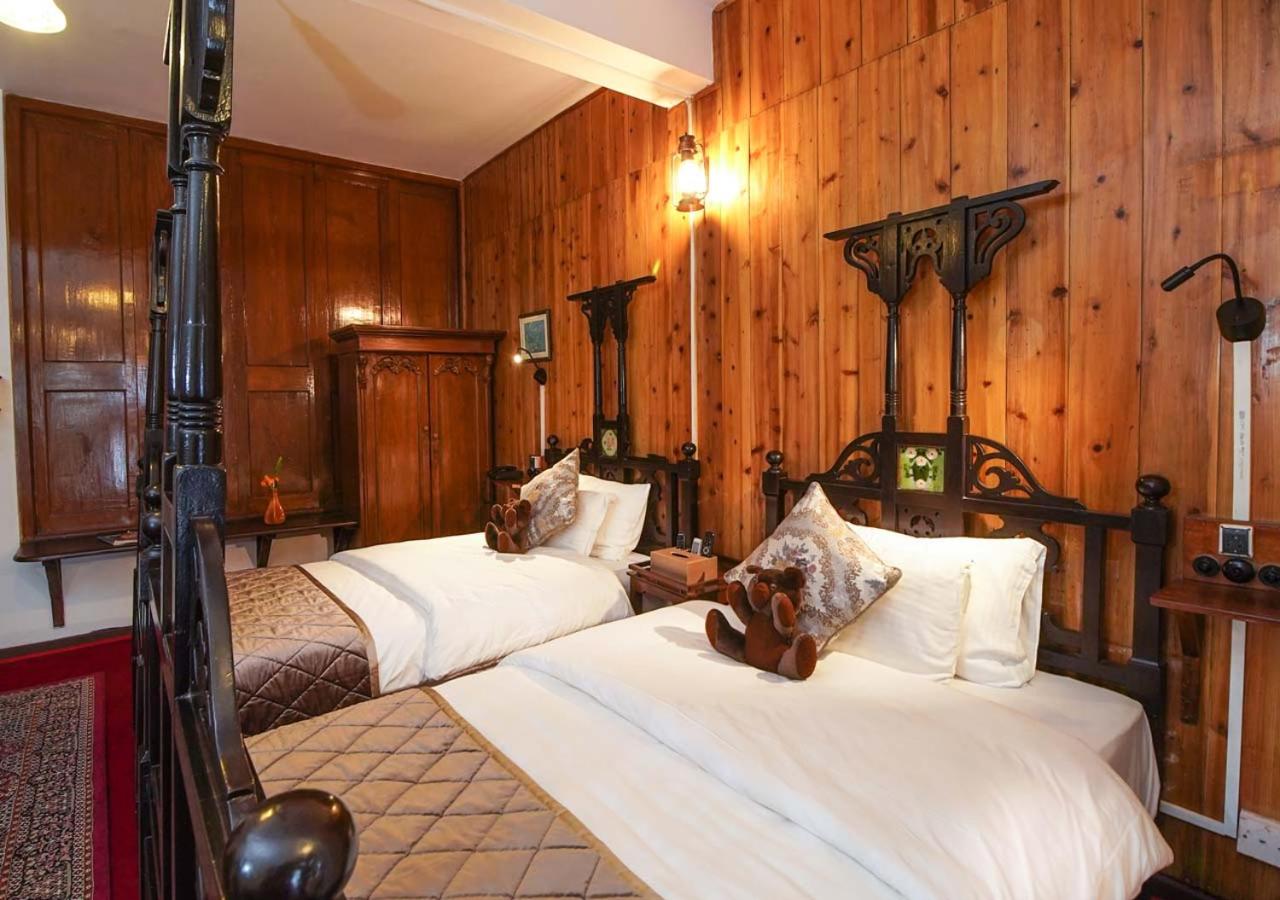 Deluxe Room - Photo 13