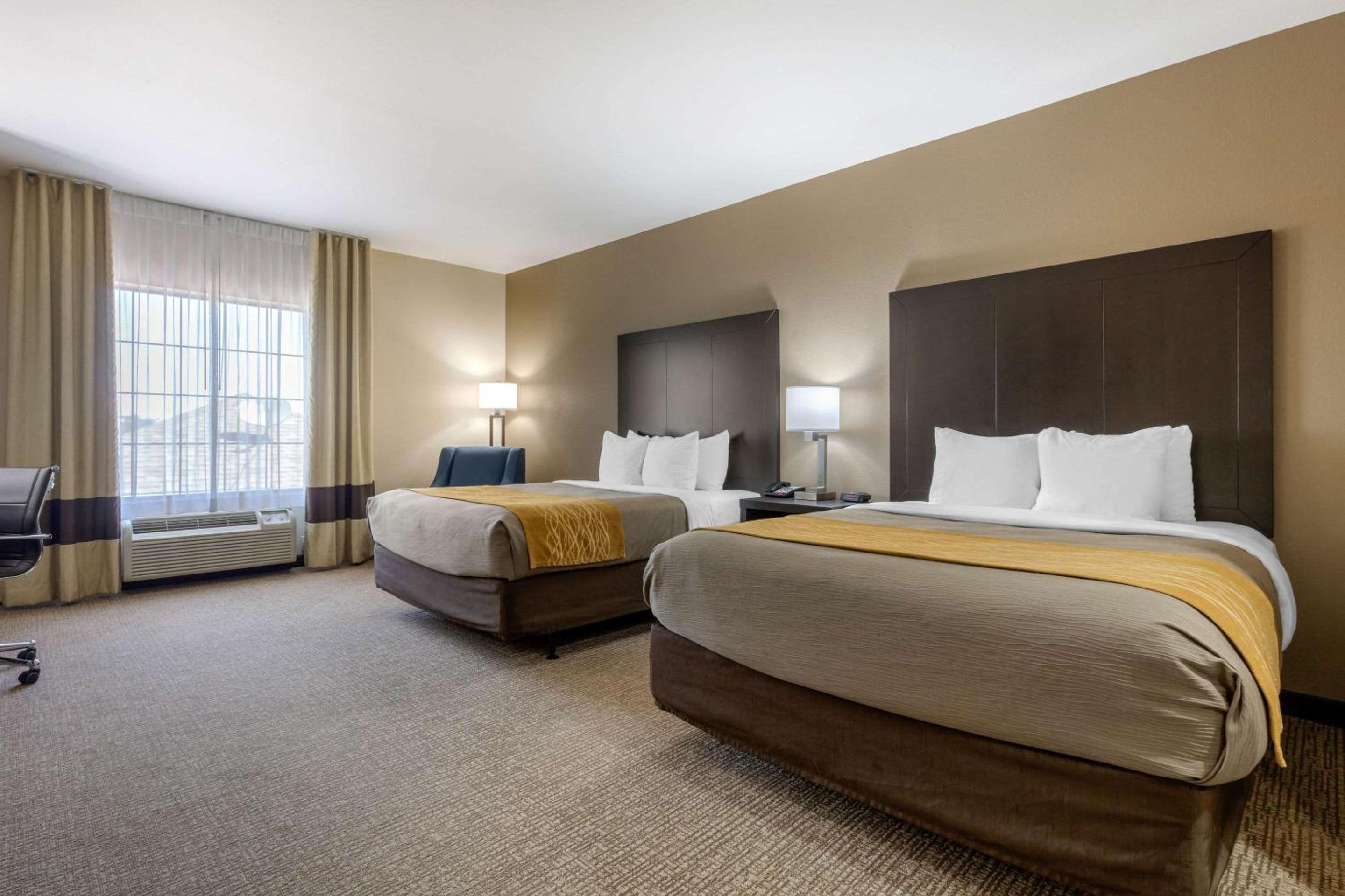 Queen Room with Two Queen Beds - Accessible/Non-Smoking  - Photo 1