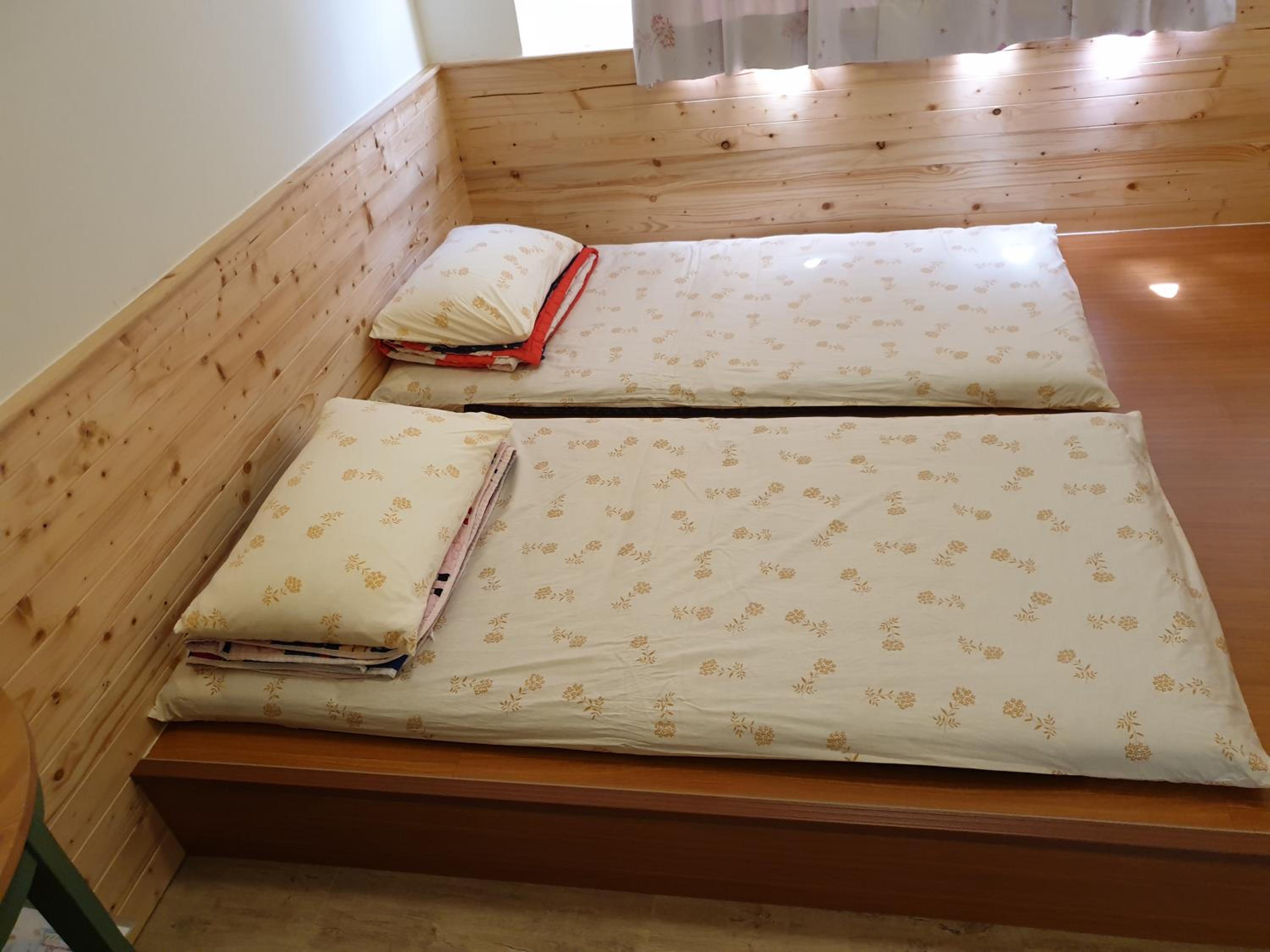Deluxe Room with Mountain View - Photo 3