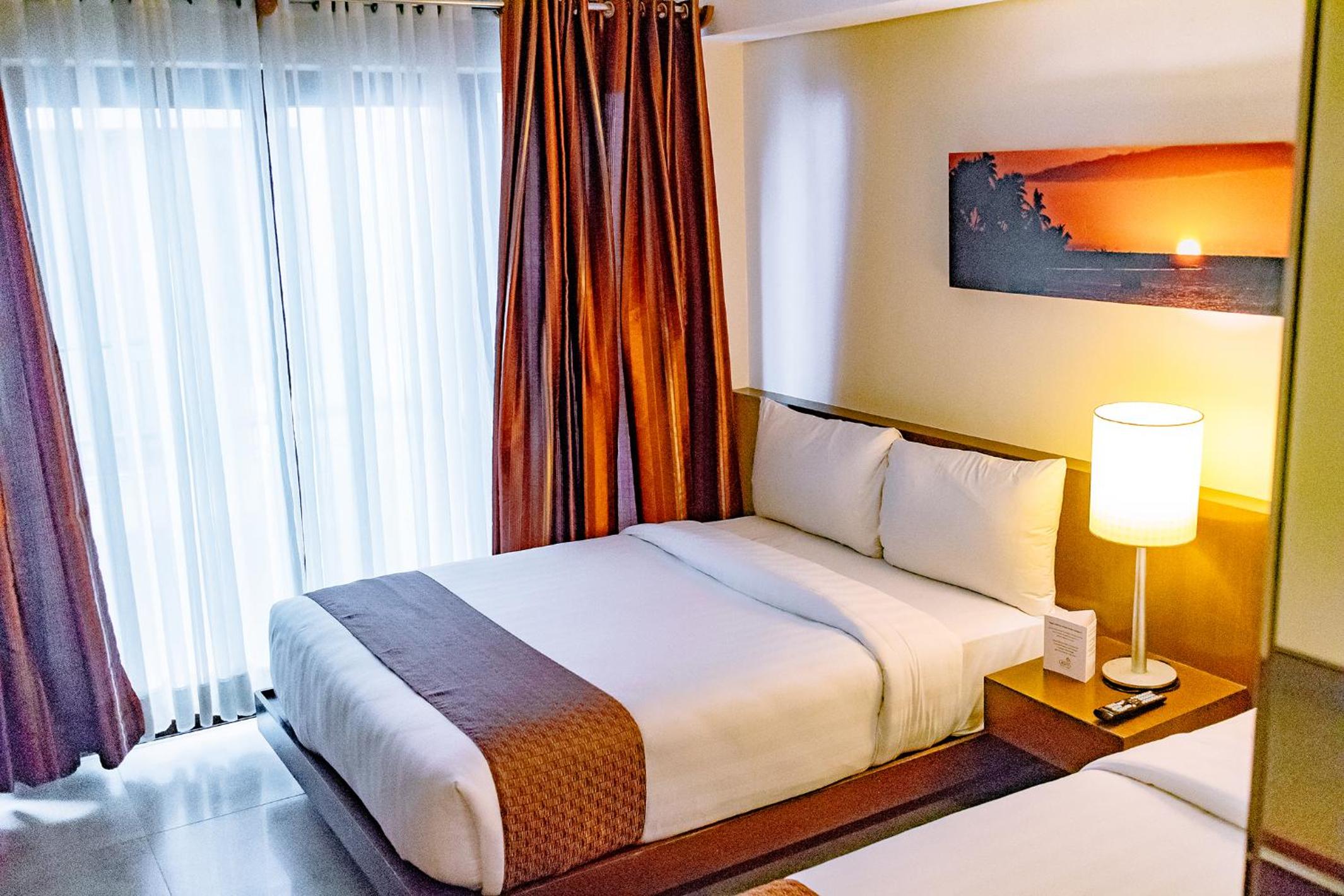 Deluxe Room - Photo 1