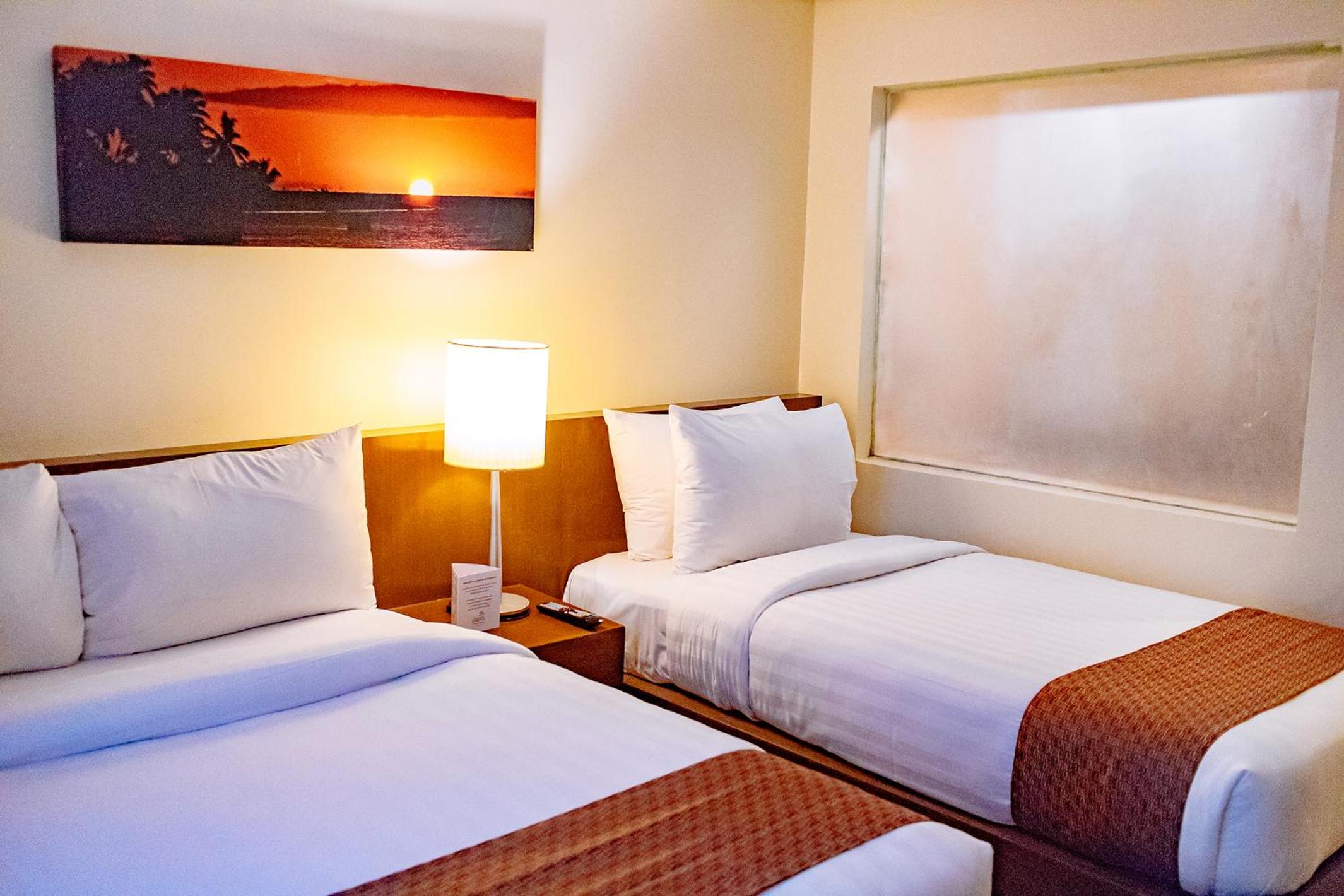 Deluxe Room - Photo 2