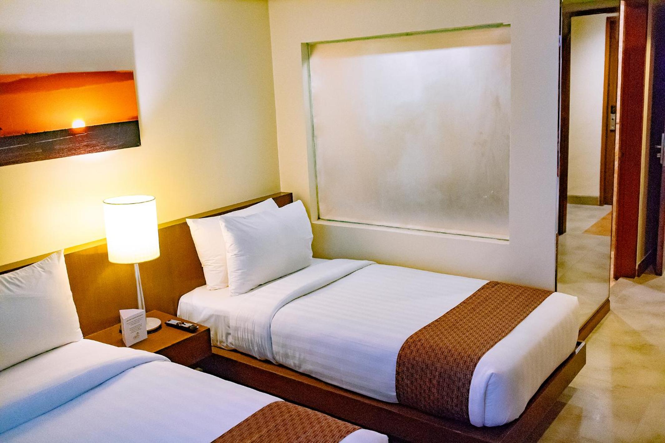 Deluxe Room - Photo 3