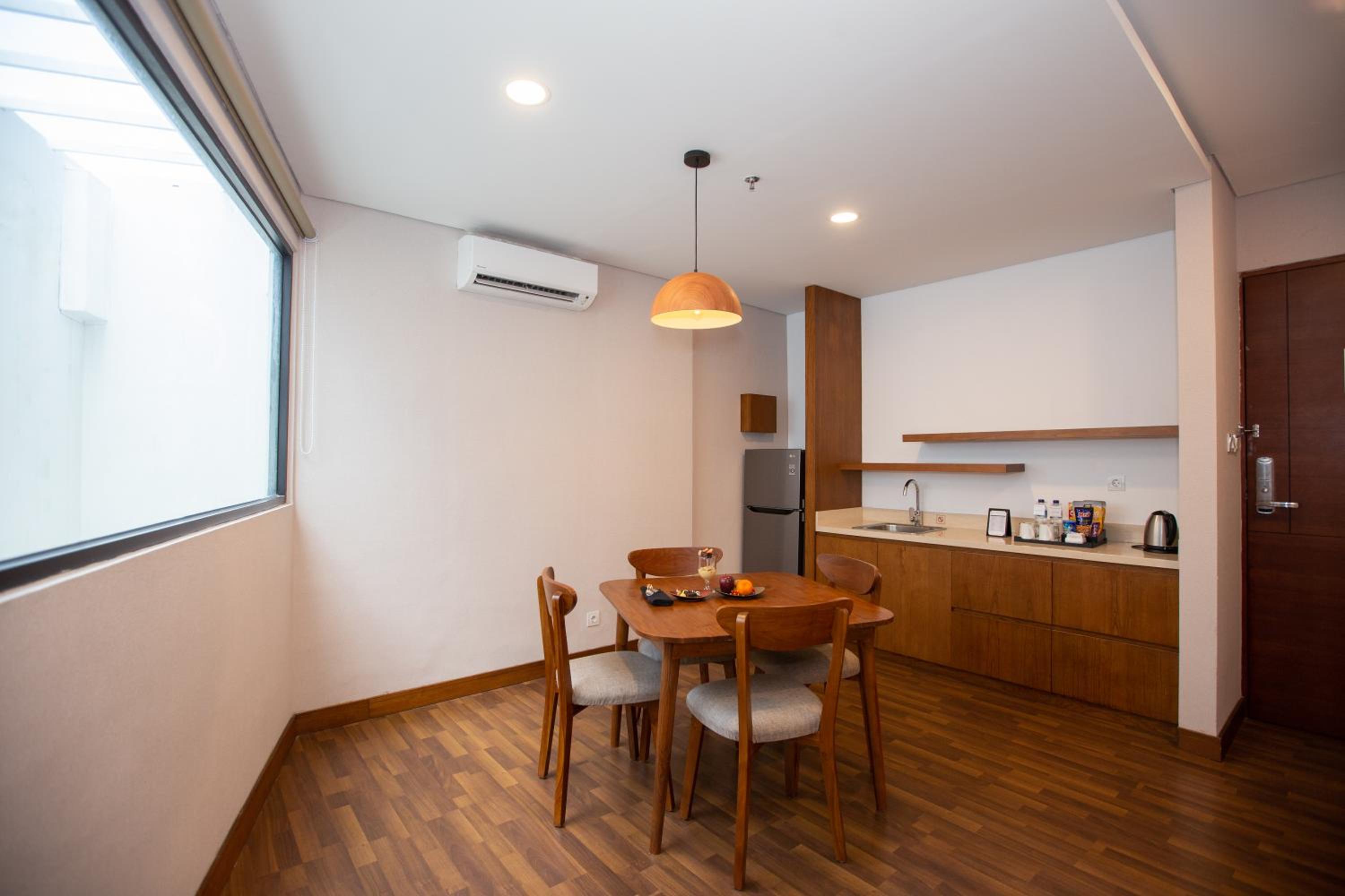 Dago Family Suite with Balcony - Photo 10