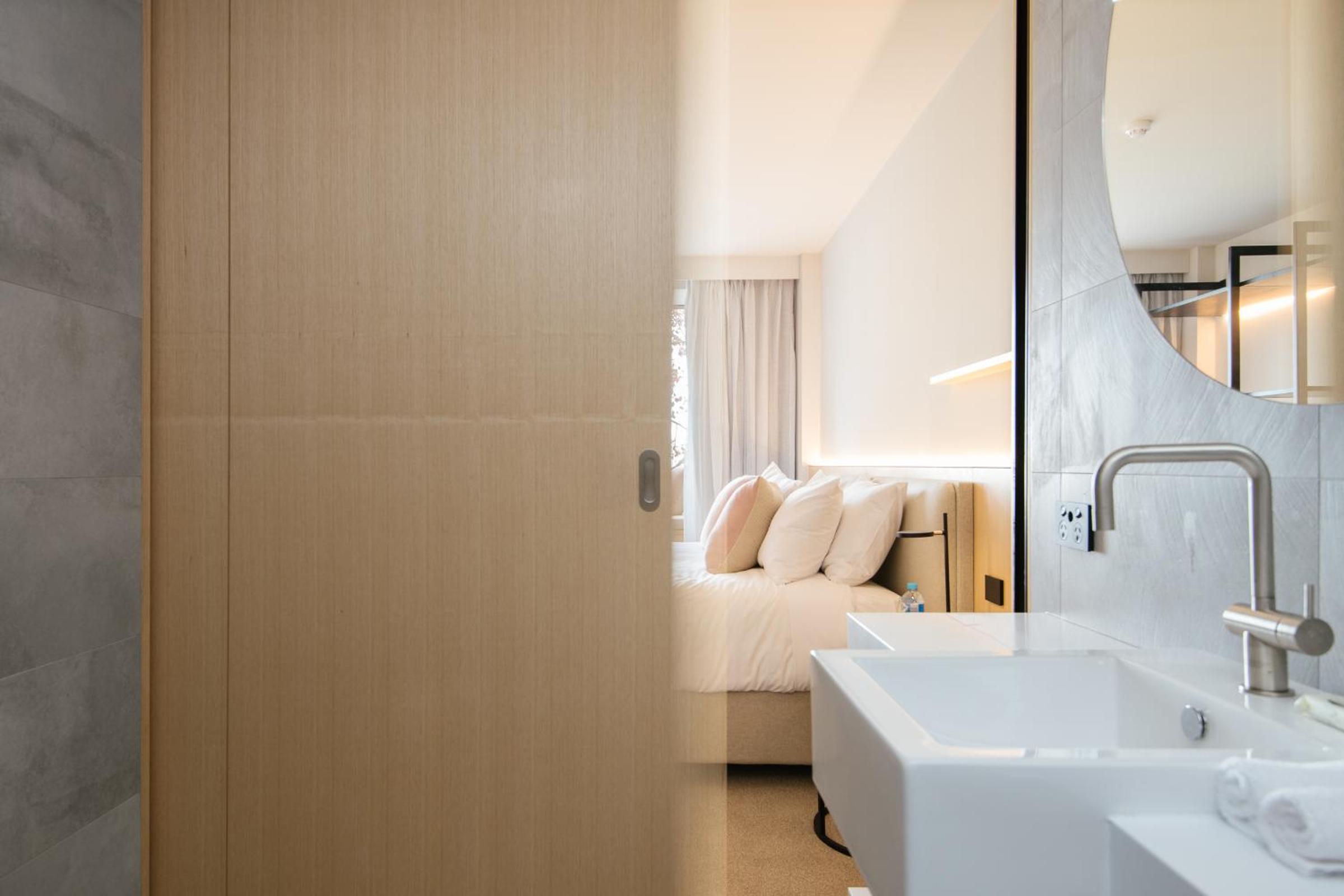 Deluxe King Room - Esplanade Quay Studio