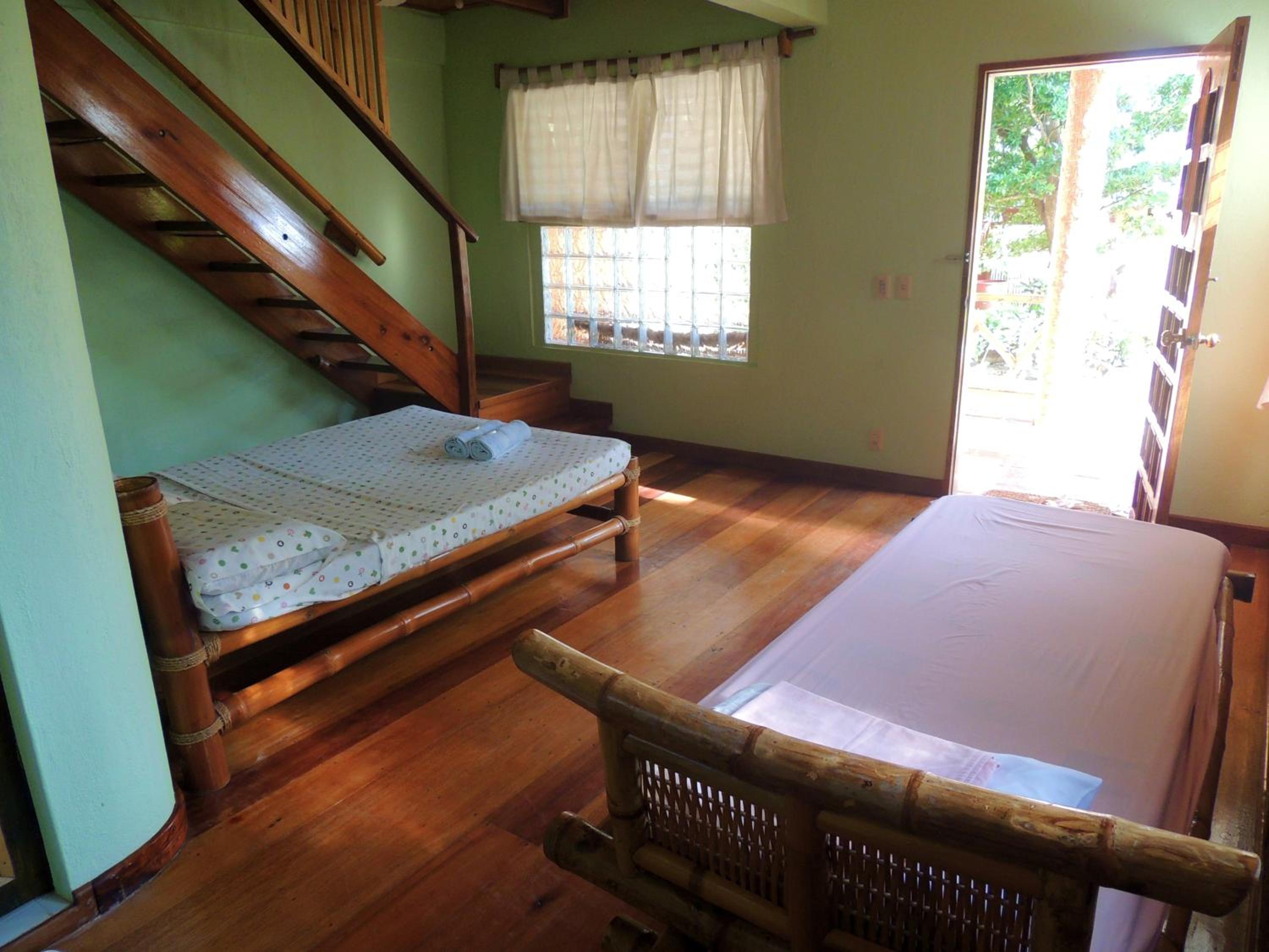 Two Story Duplex - Photo 5